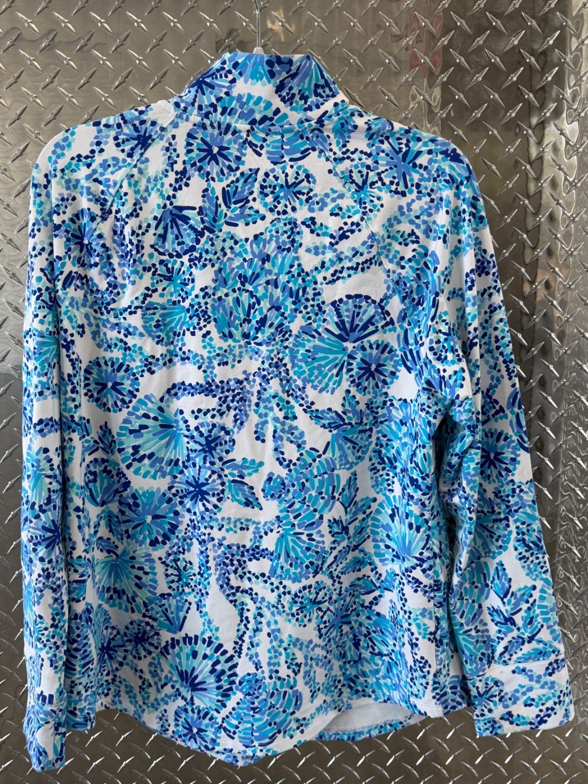 Lilly Pulitzer Skipper 1/2 zip popover top size L blue white gold UPF 50+
