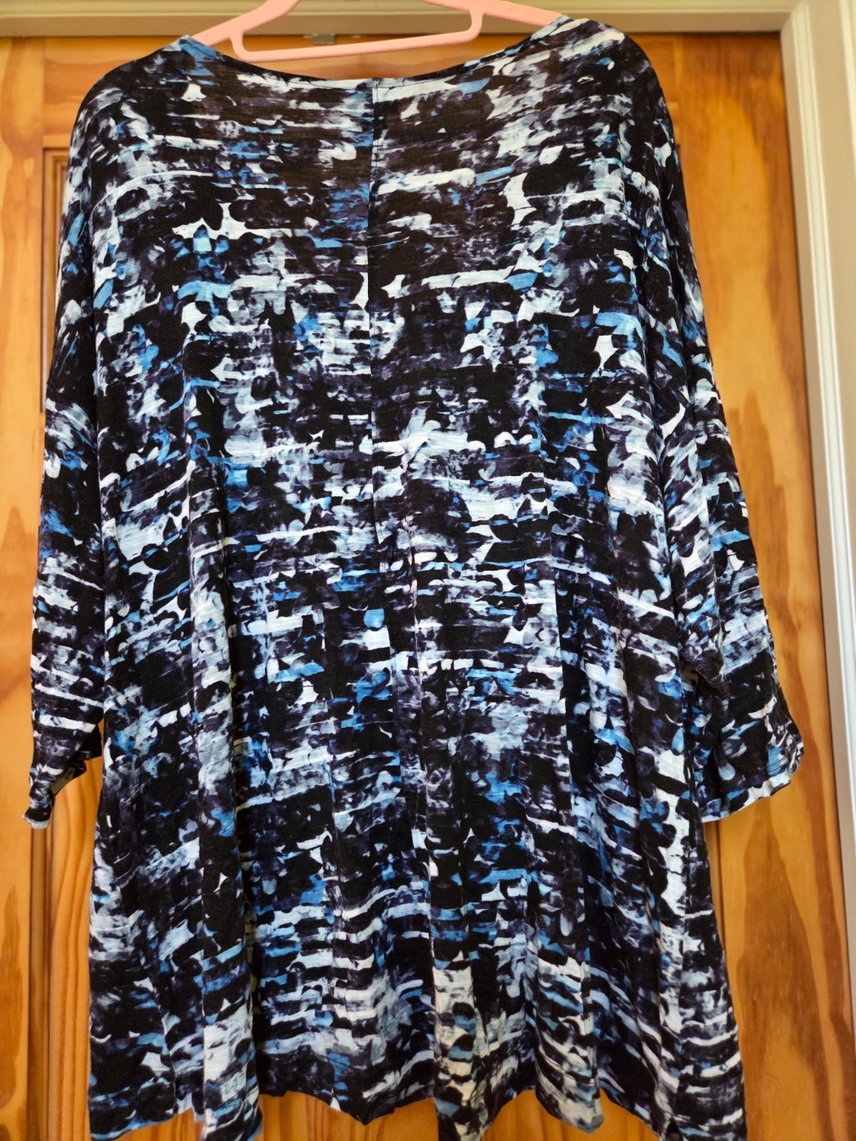 Plus Sized Multi-Colored 3/4 sleeve Top Blue/Black/White