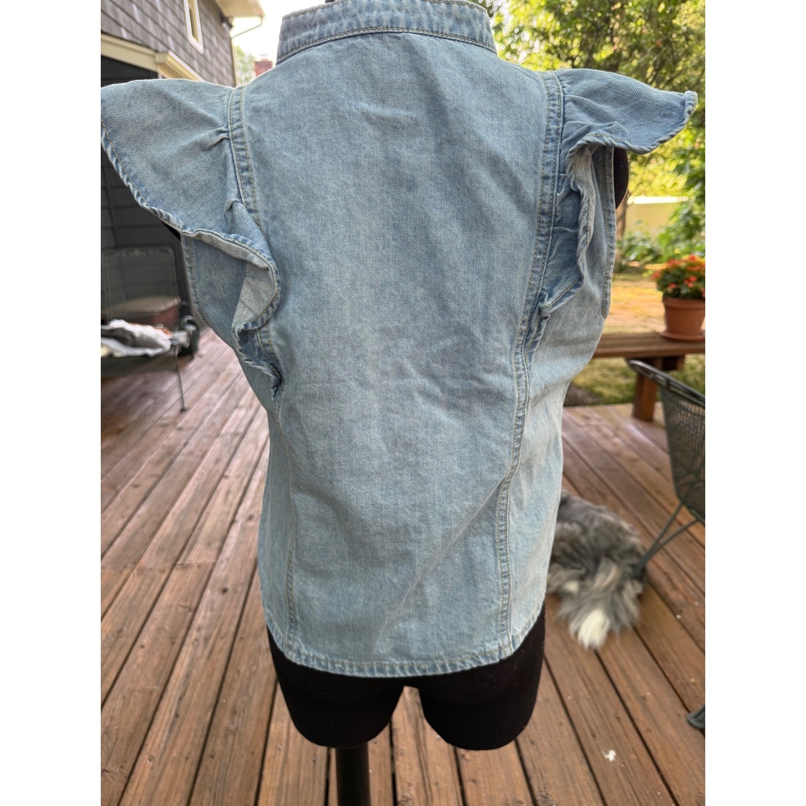 Current Elliott Womens Ruffle Trim Sleeveless Denim Top Blue Button Down M NEW