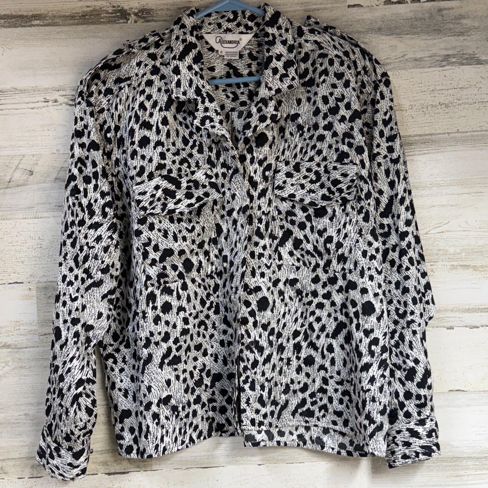 Alexandria Long Sleeves leopard print size 12 blouse 100% polyester