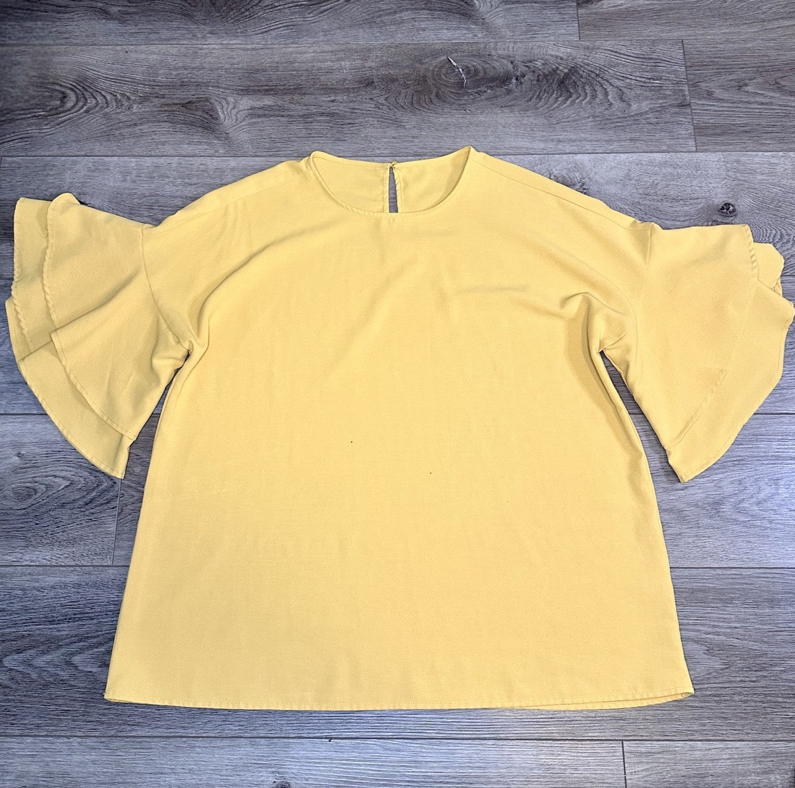 Luvamia Yellow Crewneck Blouse Bell Sleeve Ruffles Womens Shirt Size XL