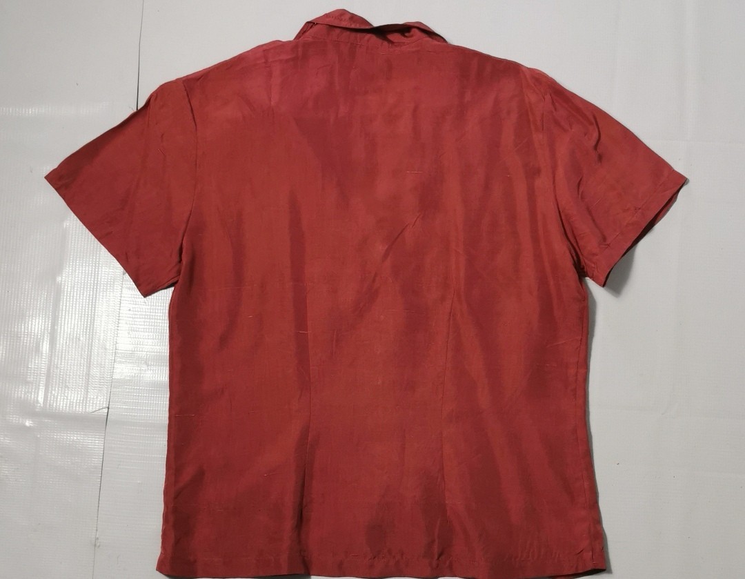 Paul Harris Silk Blouse. Silk blouse. Used in good condition 100% silk size:S
