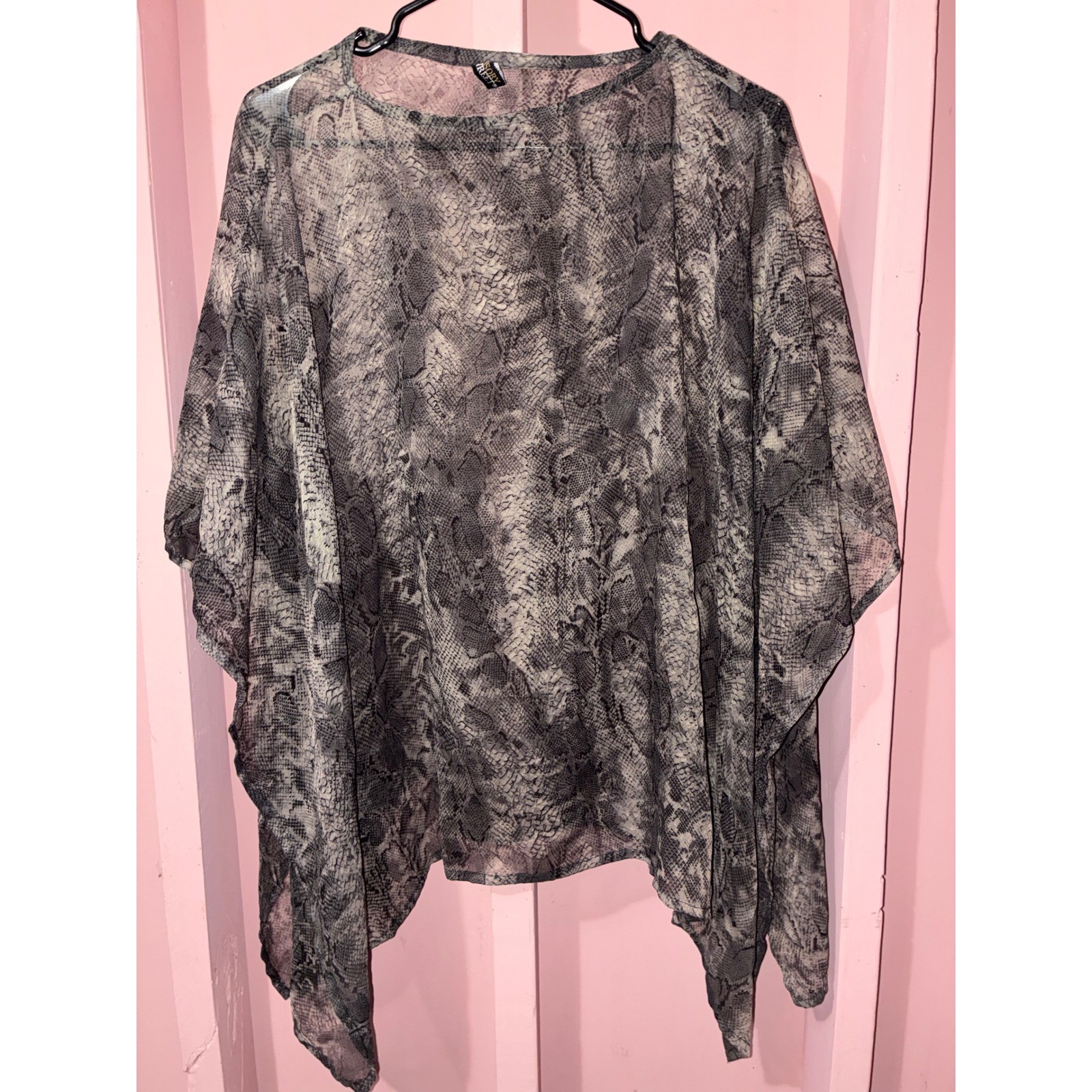 Accessory Street Womens Snakeskin Print Sheer Poncho Top Grey Black One Size