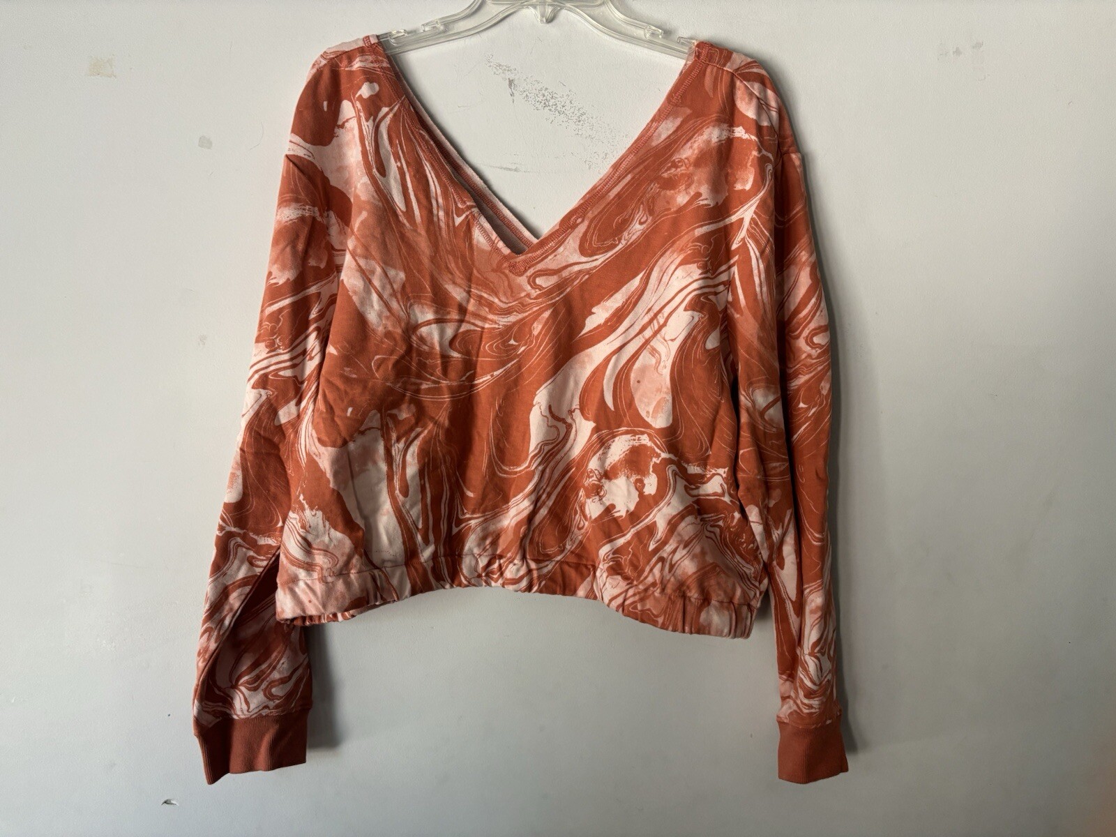 NWT Wavvy Crop Top Long Sleeve French Terry V Neck Rust Coral Swirl 1X