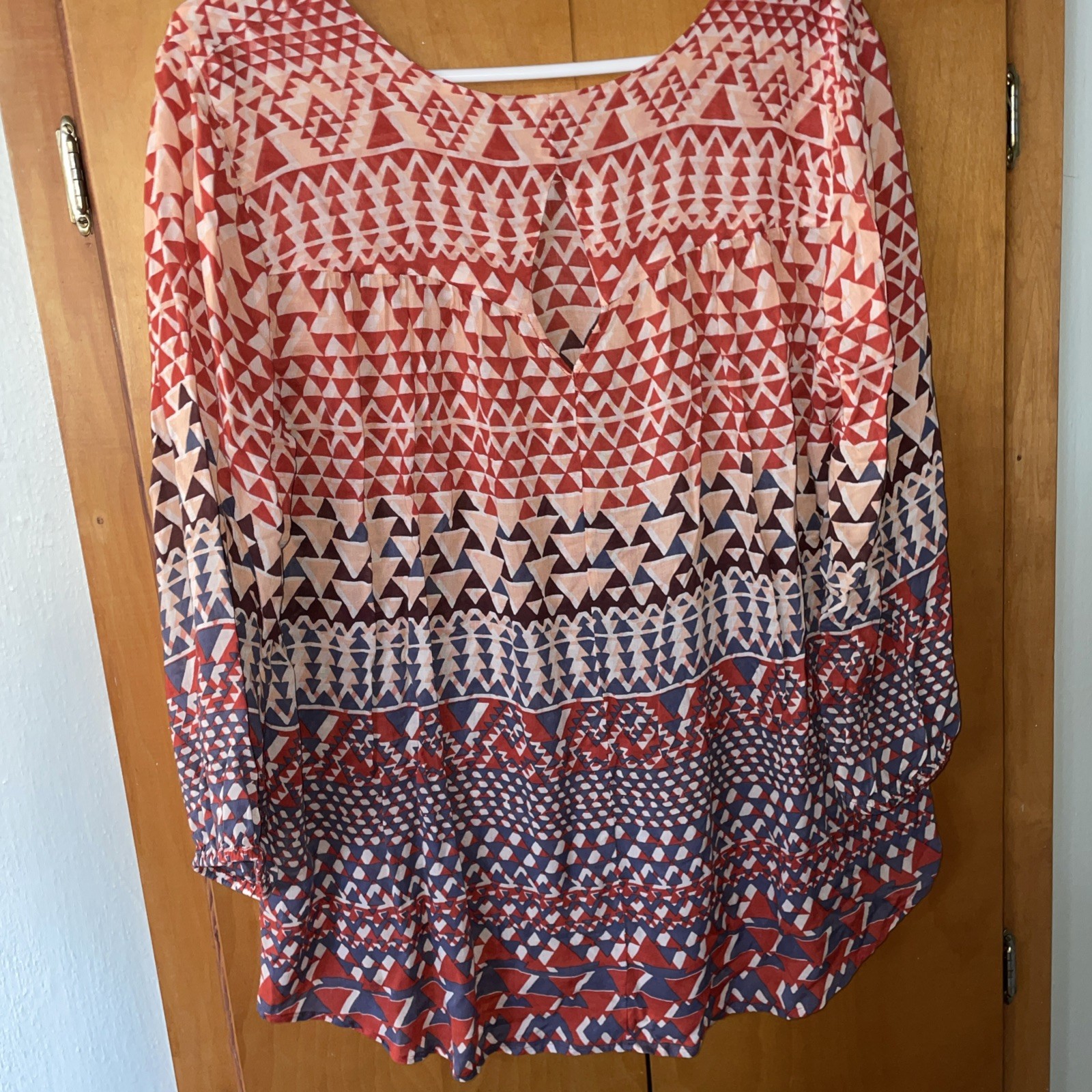 Lucky Brand Women’s Large Aztec Pattern Blouse Super Soft Neat Back FREE SHIP