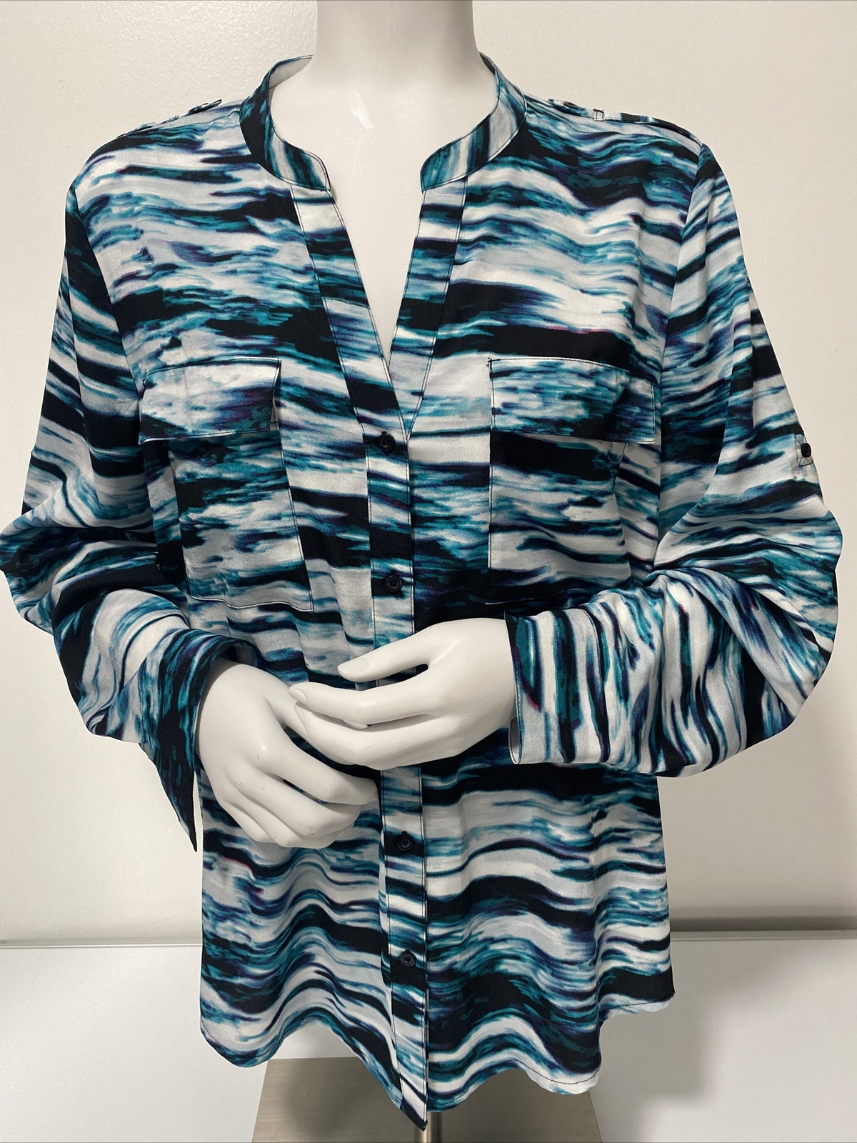 Calvin Klein Women’s Multi Abstract Button Front Roll Tub Long Sleevep Sz XL