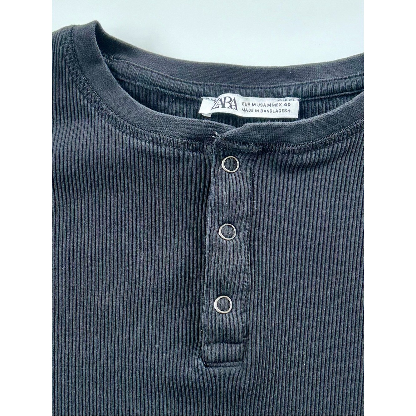 Zara Black Ribbed Snap Henley Long Sleeve Top Women’s Medium Basic 100% Cotton