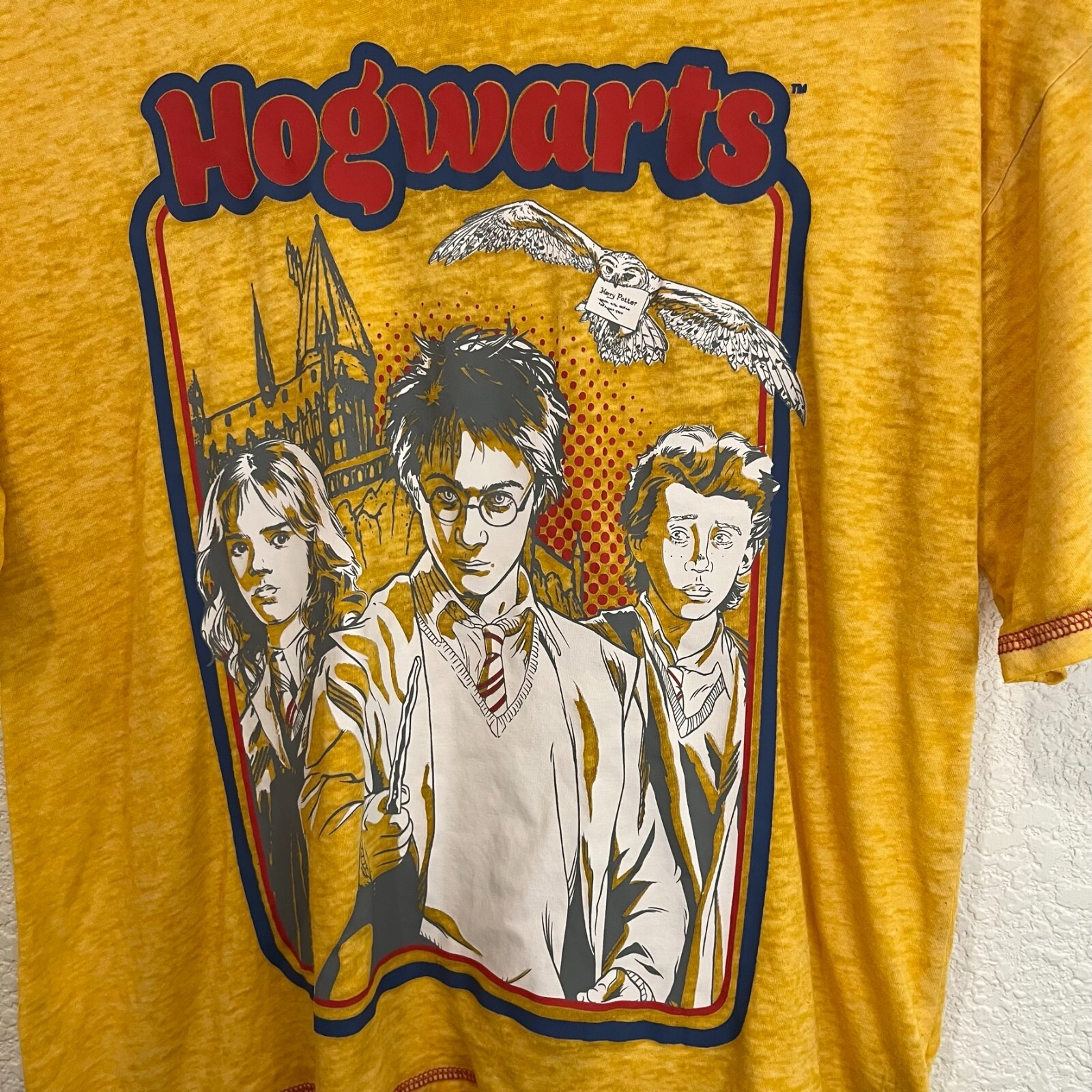 Wizarding World of Harry Potter Hogwarts Yellow Burnout Graphic Tee Women Size M