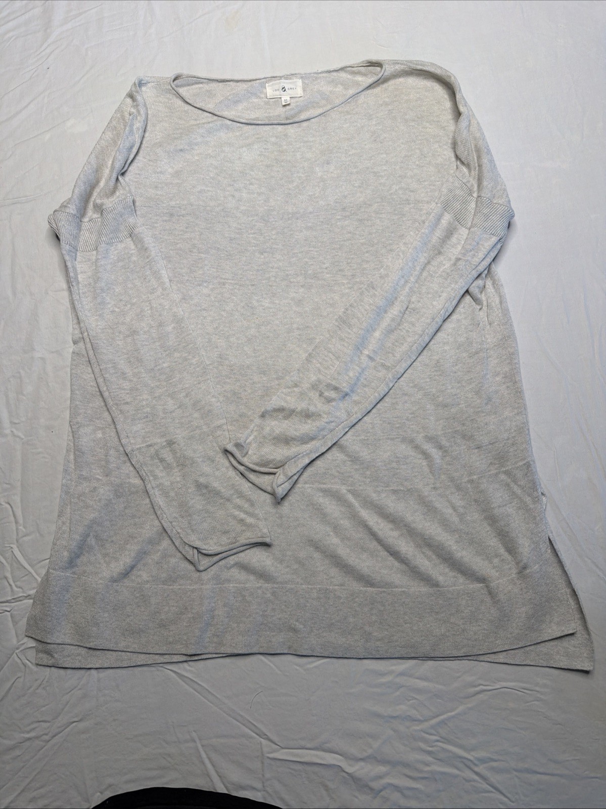 Lou & Grey Long Sleeve Woman’s Medium Long With Side Slit- Light- Sku#184
