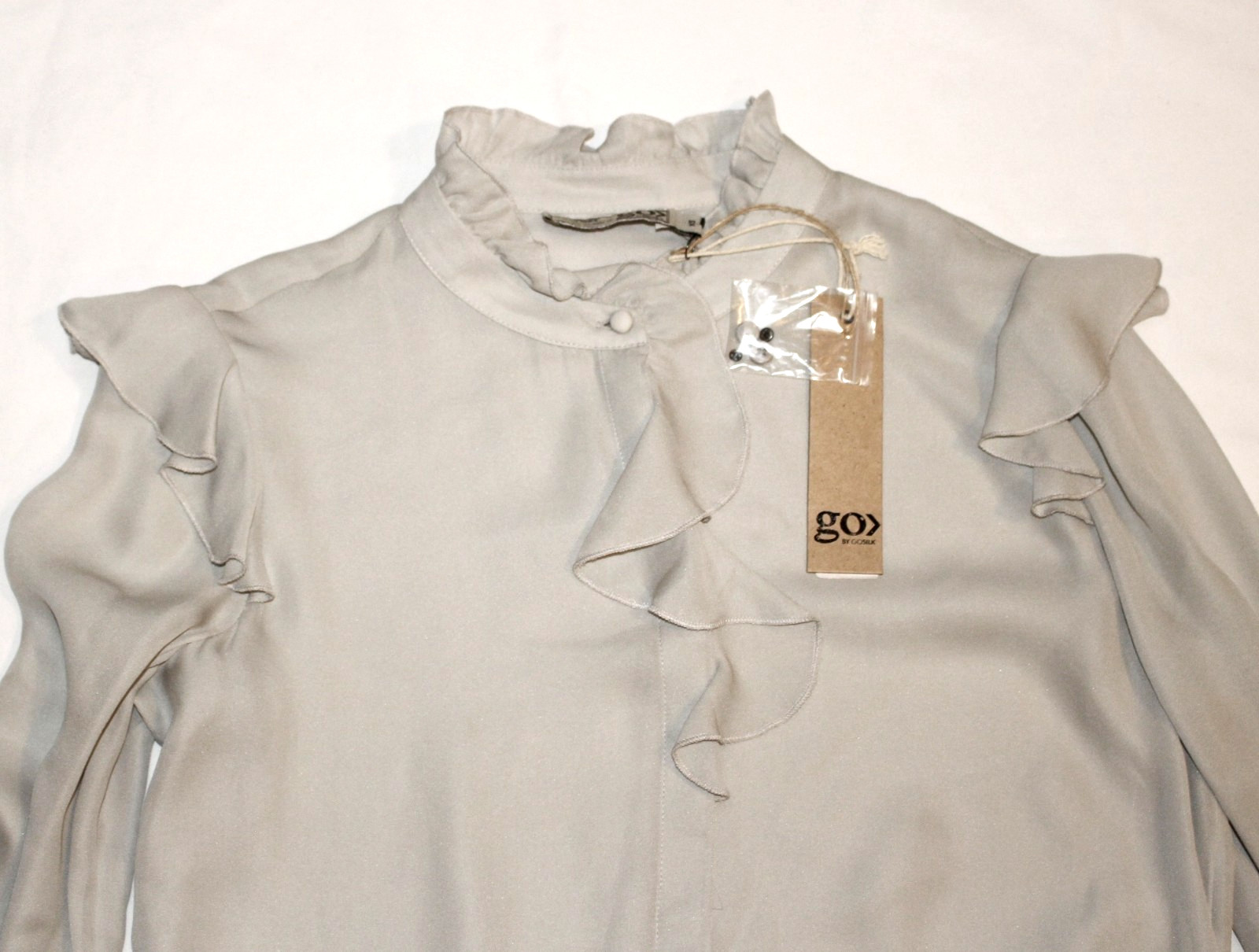 NEW Go Silk Lady Mary Blouse Women XS X-SMALL Sea Salt Gray Ruffled Blouse $330