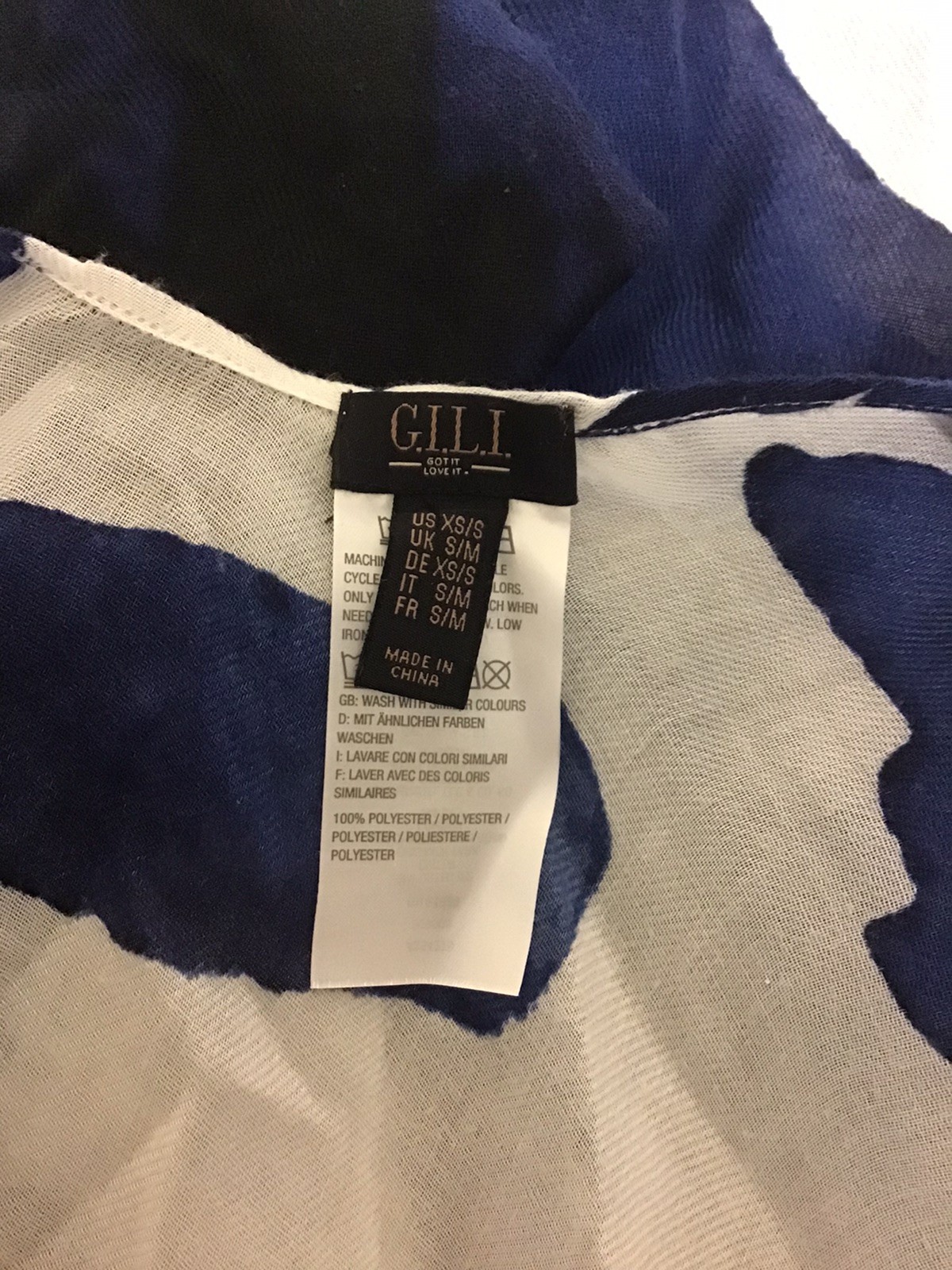 G.I.L.I. duster/cover Up Size XS/S (BIN AO)