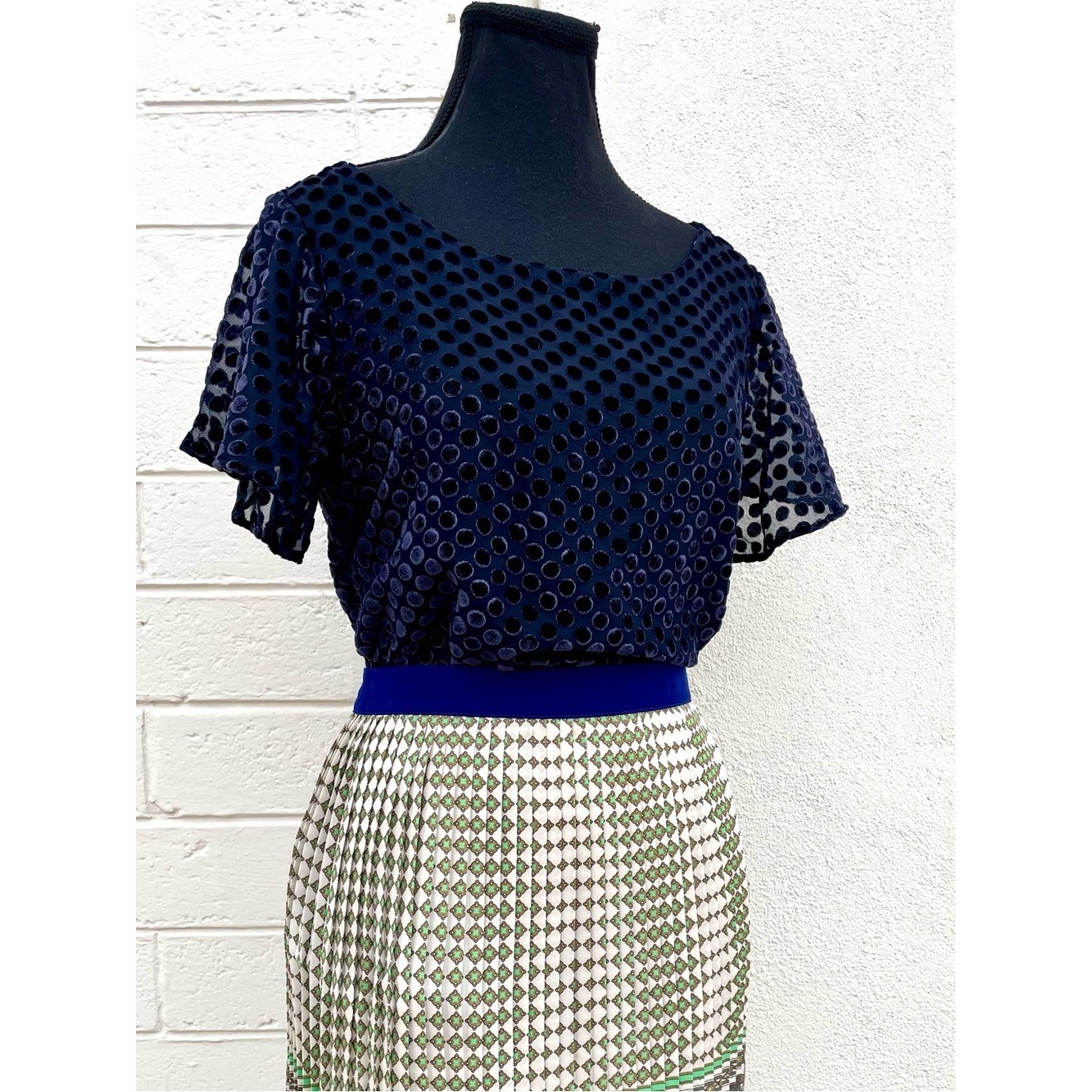 Loft Velvet Burnout Dot Top Sheer Nautical Navy Blue Flutter Sleeve Small EUC