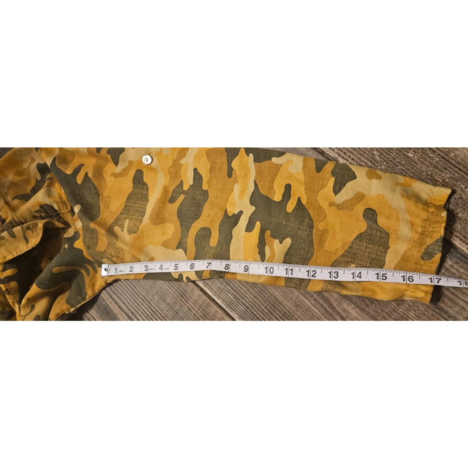 Made in Italy Jacket Womens XL Mustard Yellow Camo Print Cargo Button Up Shirt