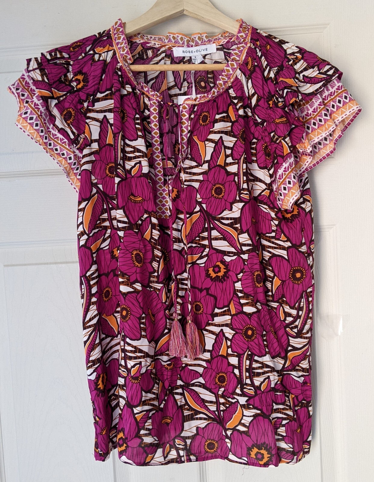 Rose + Olive Ruffle Top Tassels Keyhole Small Flowy Pink Orange Blouse Floral S