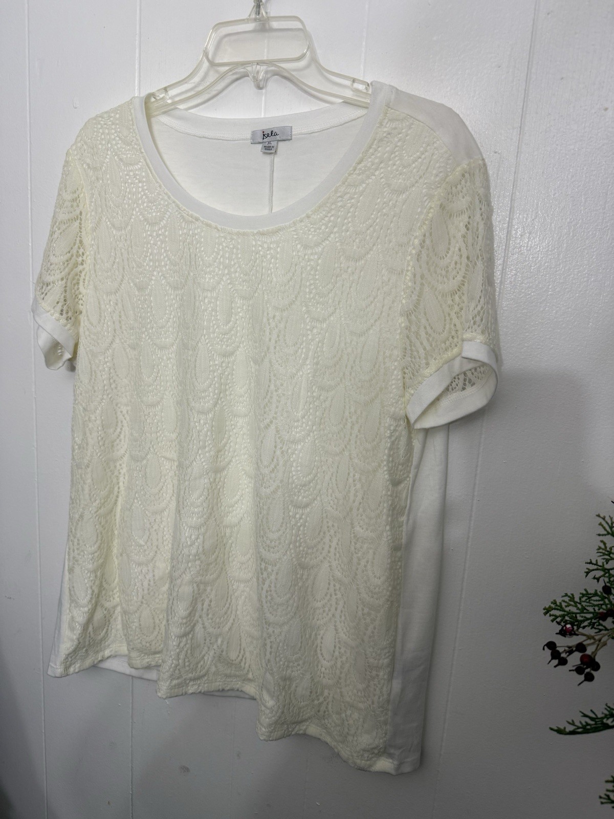 Isela XL White Lace Knit Top Short Sleeve NWOT