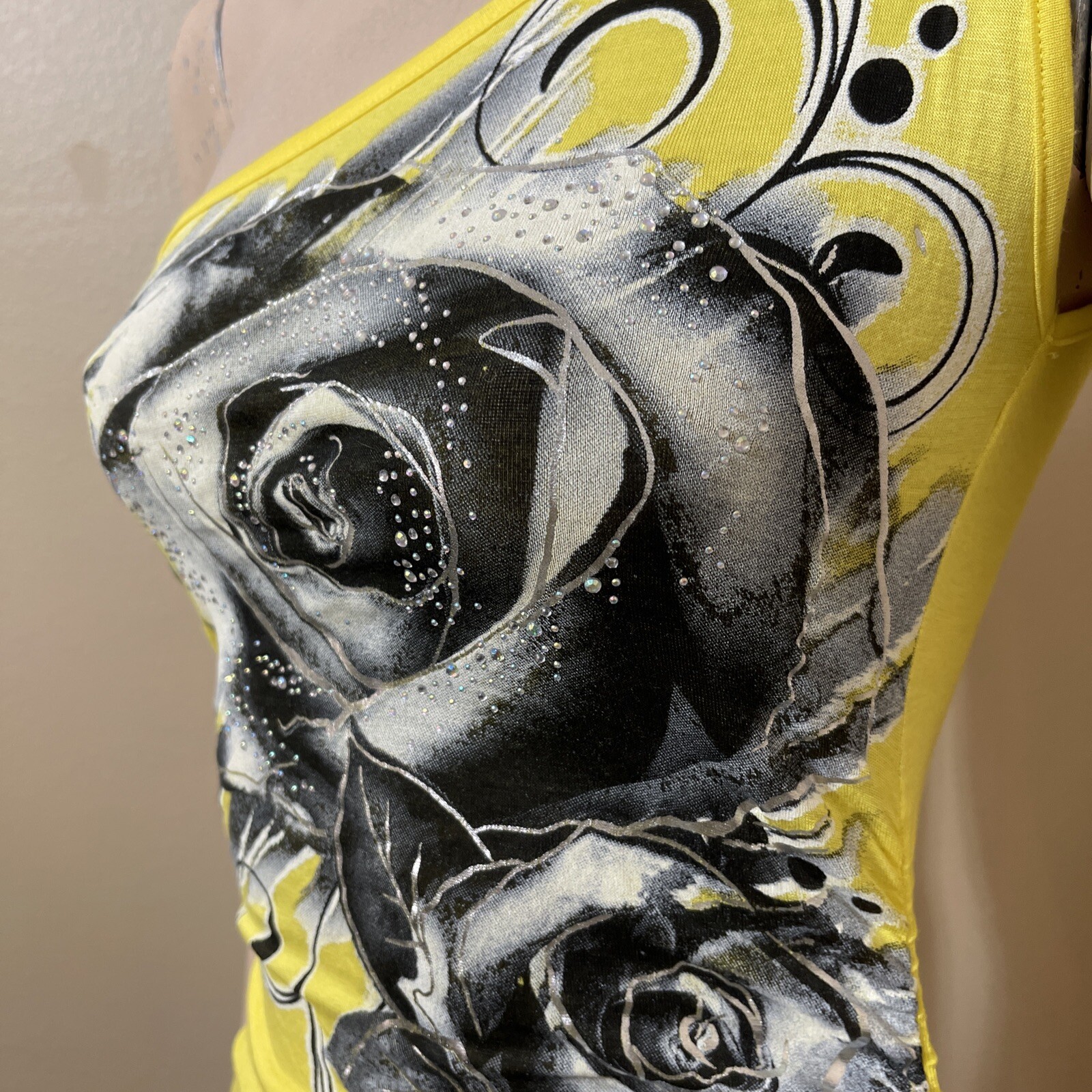 Women’s Yellow Painted Rayon Casual Summer Open Stretch Slim Size S Blouse Tunic