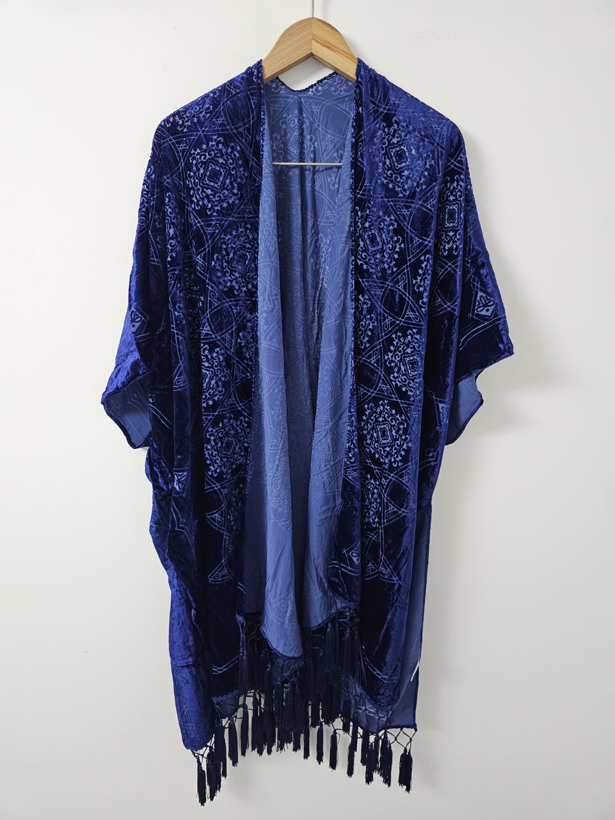 MJ Sereca Kimono Womens One Size Navy Velvet Tassel Cover Up