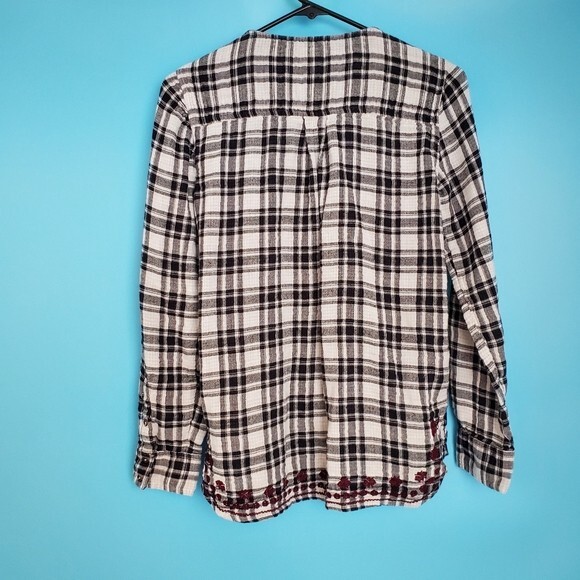 Vintage America Blues Plaid Blouse Women’s Small V-Neck Embroidered Top