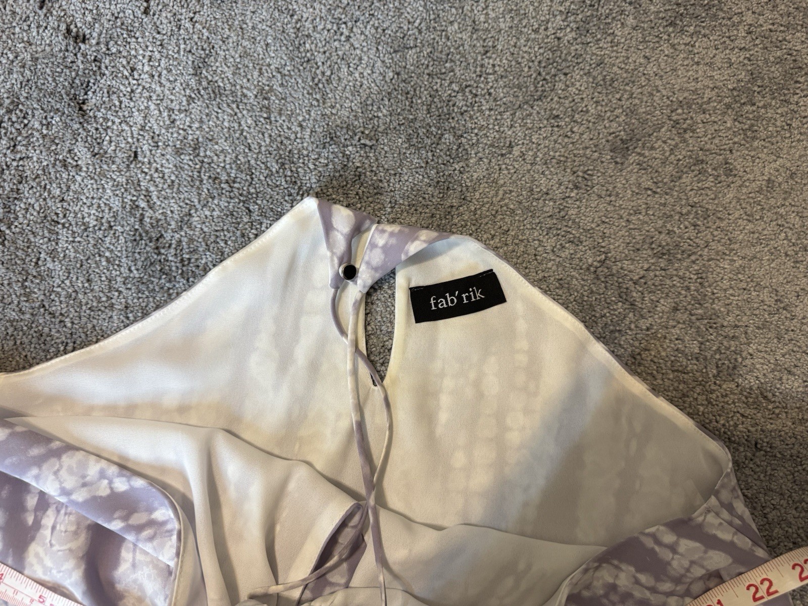 NWOT Fab’rik lilac & white racerback top , size Large
