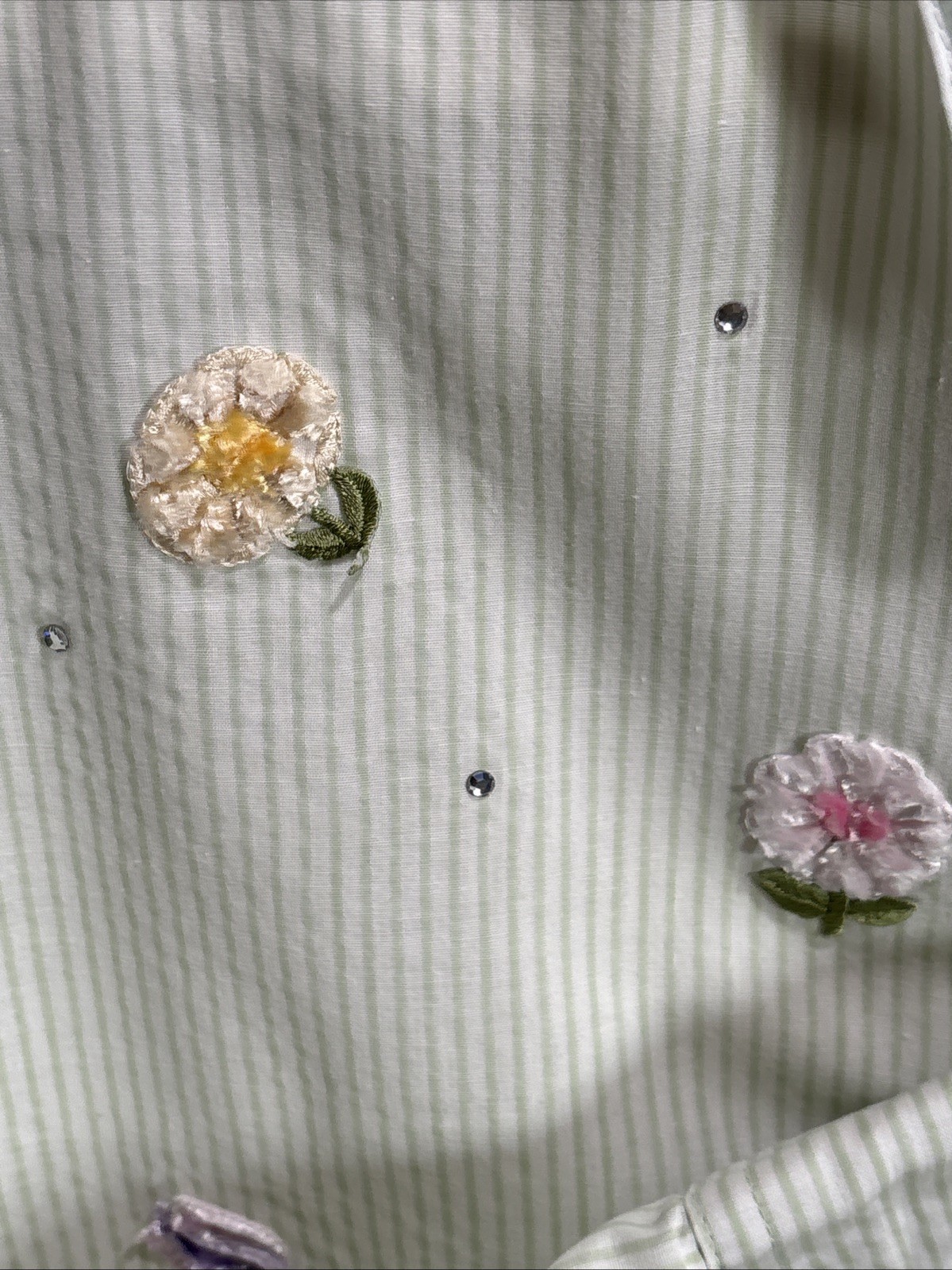 Mili Designs Womens Blouse Stripes Appliqué Flowers Rhinestones – Size Large
