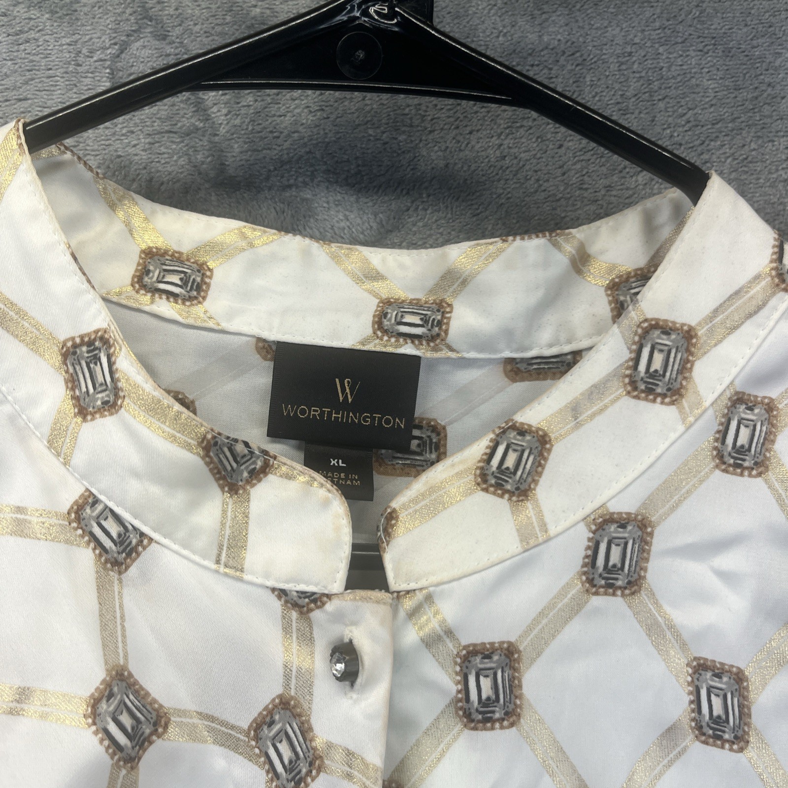 Worthington Womens Blouse XL White Button Up Diamond Pattern Ruffle Puff Sleeve