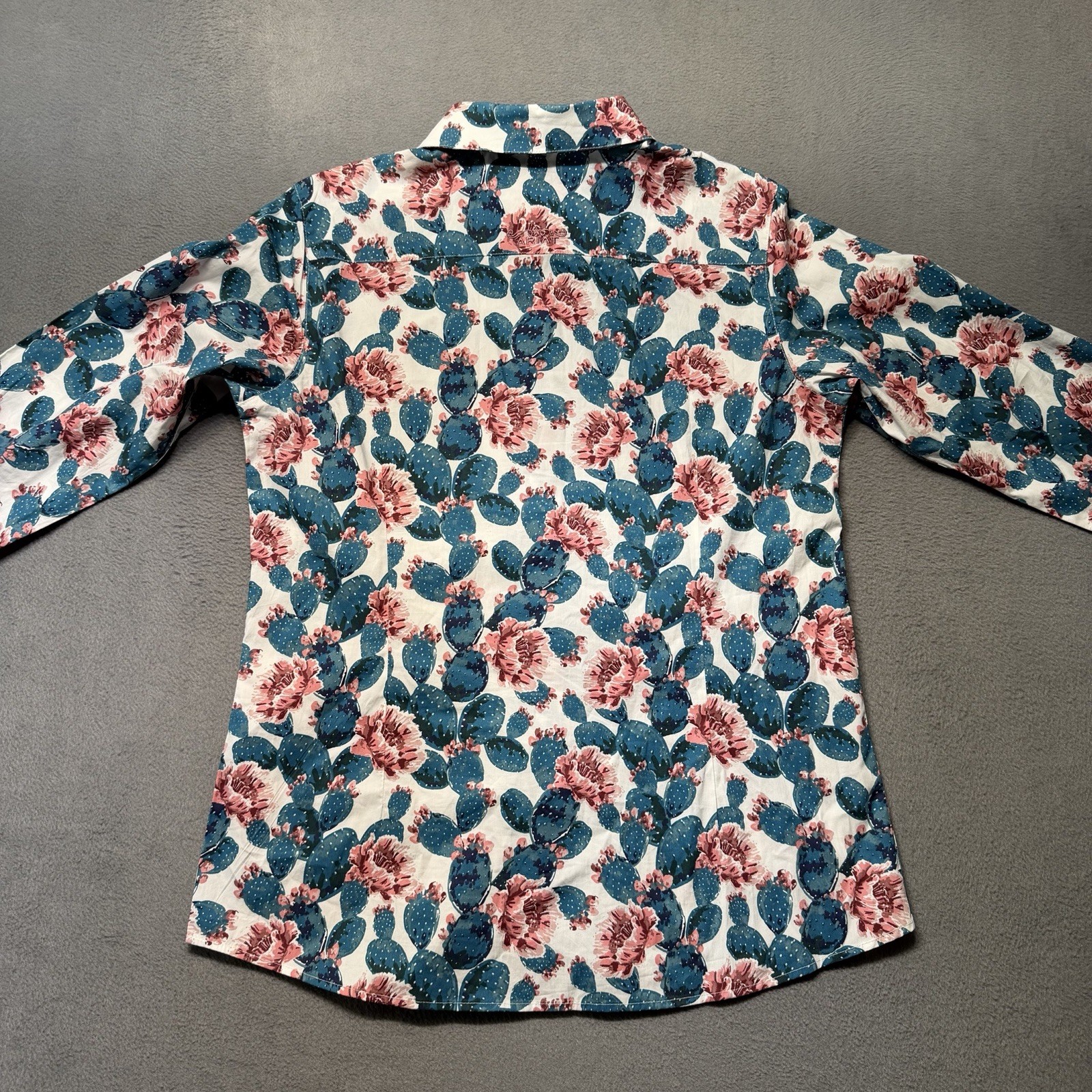 Ariat Real Womens L Fitted Cowgirl Western Shirt Button Up Blue Pink Cactus