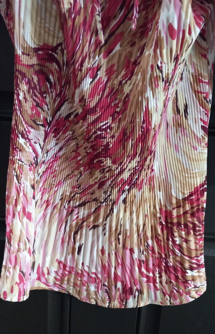Womens Blouse New York City Design 14/16 Multicolor with Nice Design