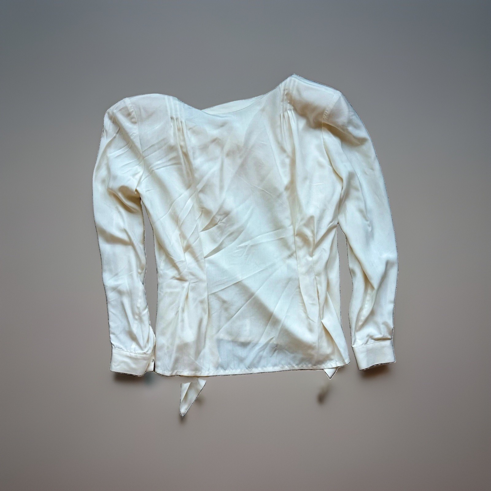 Paul Costelloe Designer 100% Silk Pussy Bow Blouse Ivory Vintage UK8 US4 Y2K