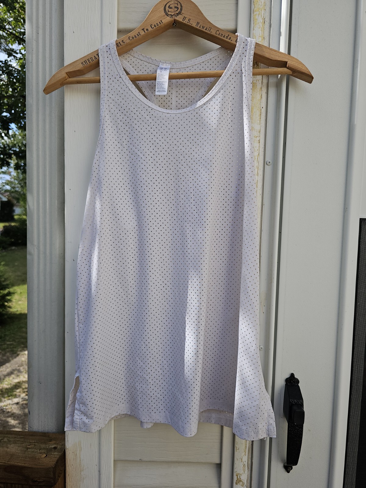 SPANX Perforated White Shapewear Racerback Tank Top Shirt Gym Gear Woman Small
