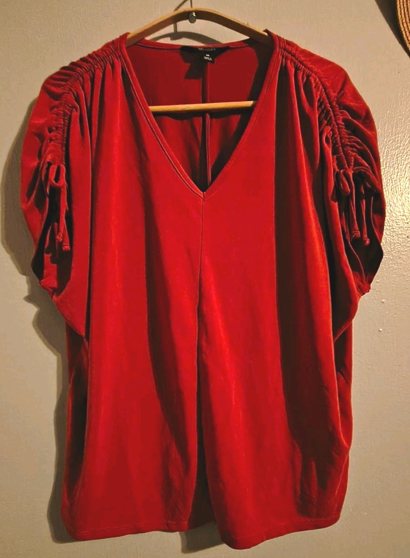 Simply Vera Vera Wang Burnt Orange Solid V-Neck Ruffle Short Sleeve Blouse M