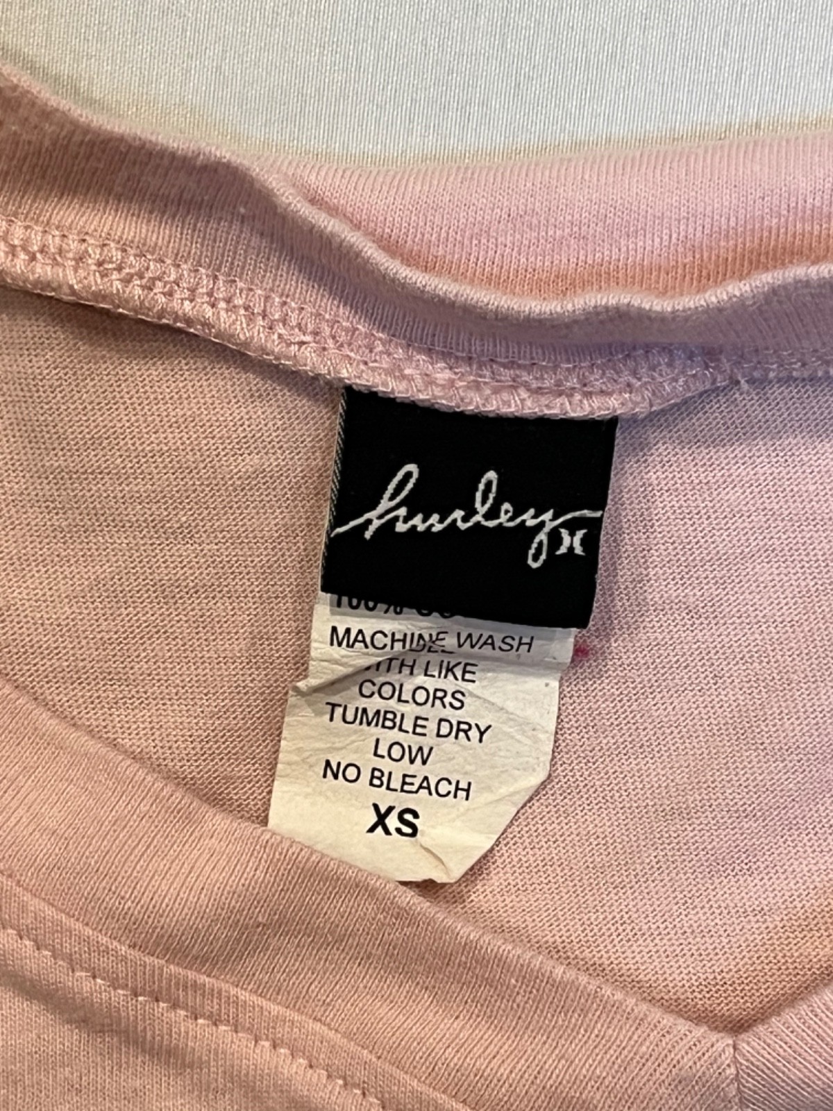 Vintage Hurley T Shirt XS Y2K VTG Pale Pink V-Neck Top 100% Cotton Skater Grunge