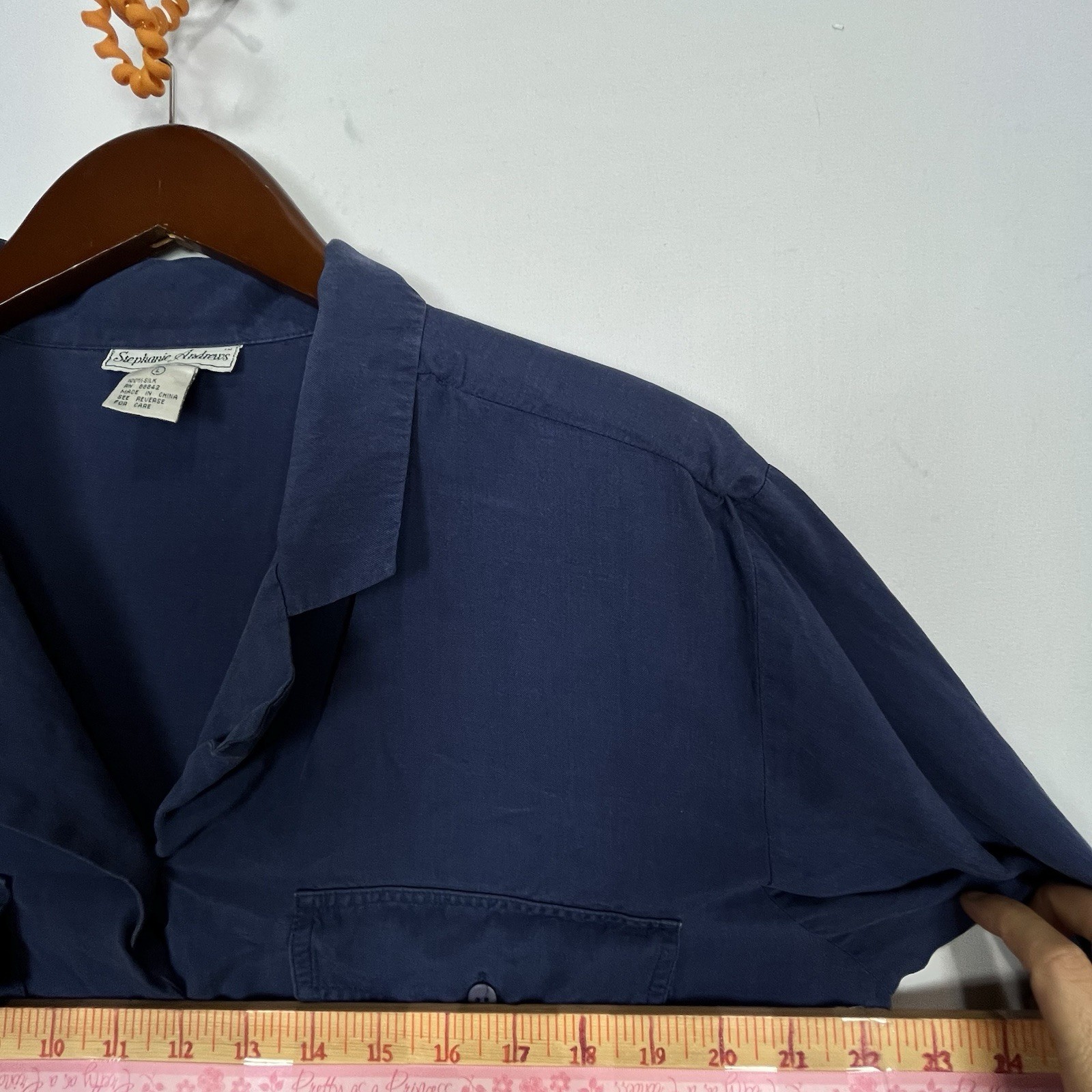 100% Silk Crepe Blouse Blue Button Front Women Size L Matte Lightweight
