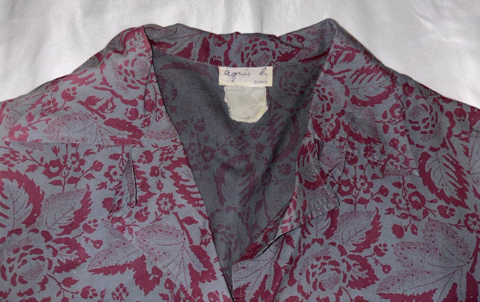 Agnes B Women’s Blouse Button Down Purple Rose Red Print Size Small EUC