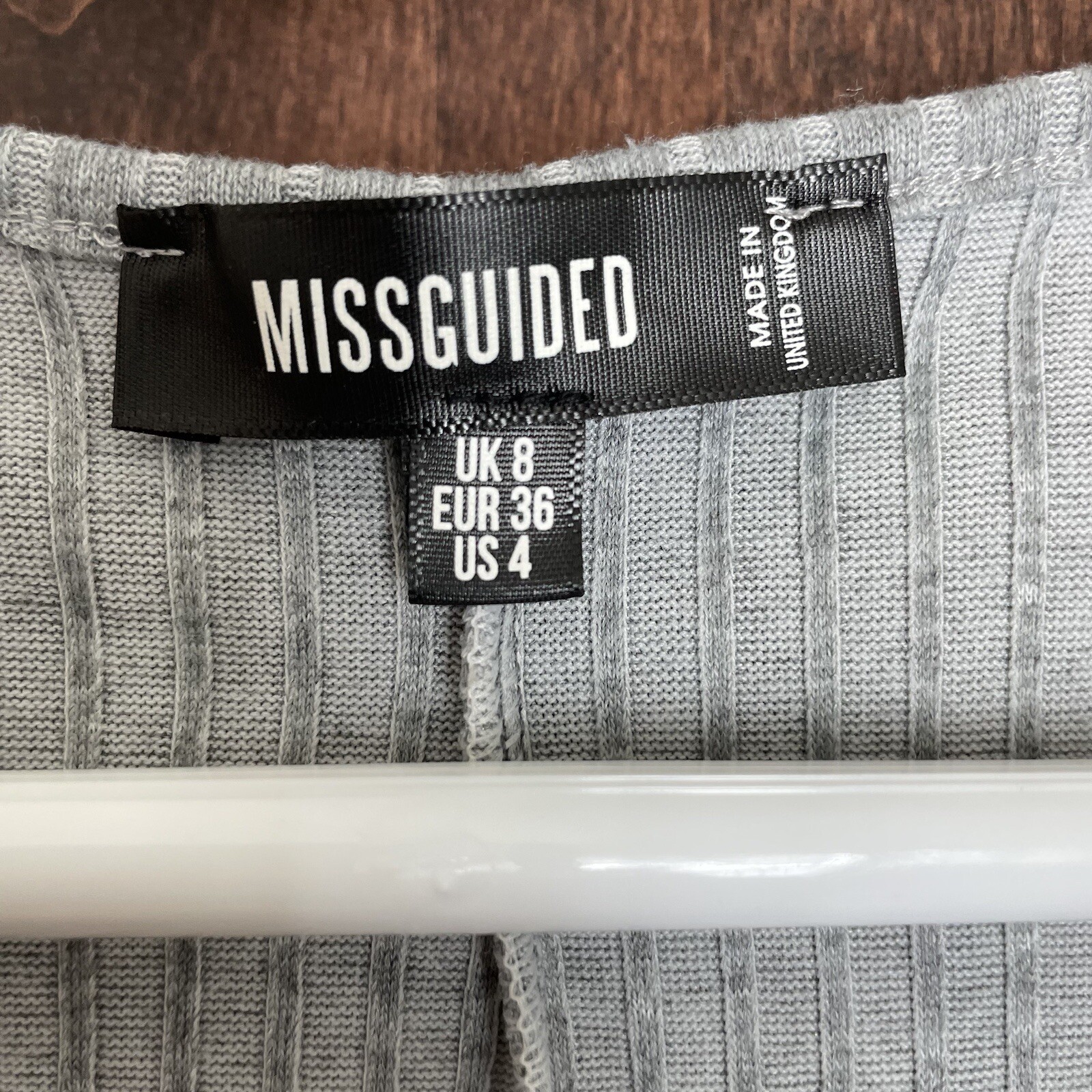 Missguided Top womens 4 small Gray Ribbed Short Sleeve grunge stretch y2k