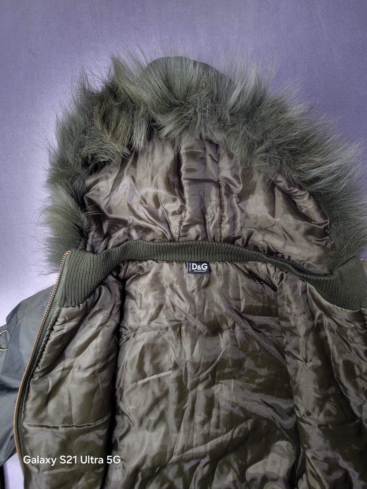 D&G woman Green Hooded Fur Trim Bomber Jacket Lined Full Zip Stand-Up 2
