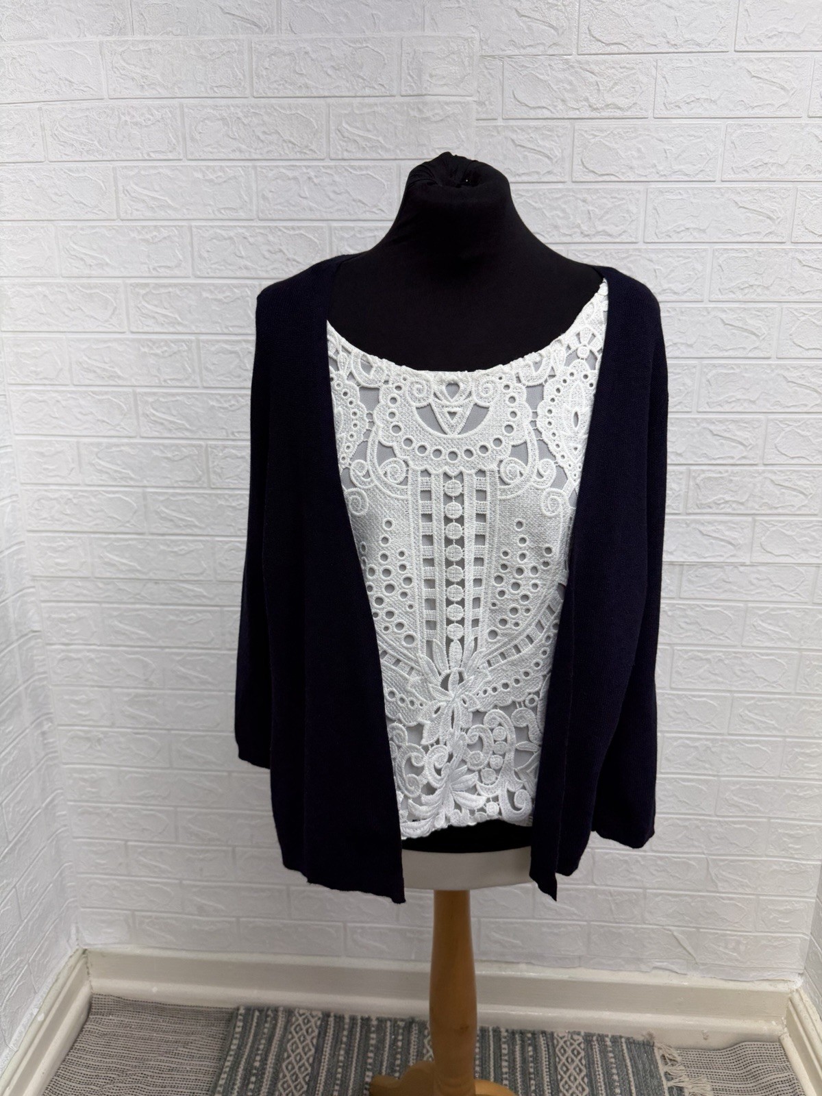 Marks And Spencer Jumper Top Combined Size 16 Womens Broderie Anglaise Navy