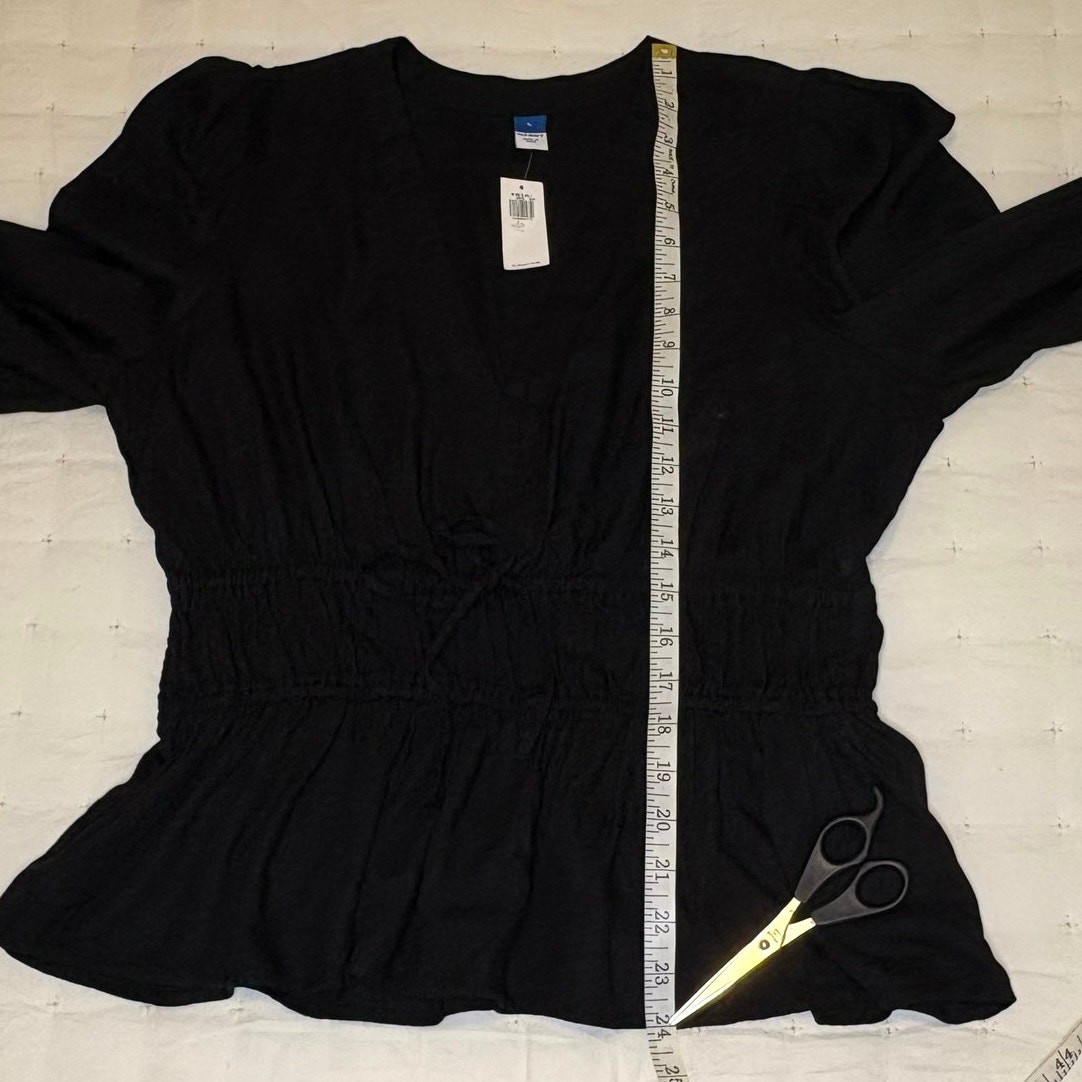 Old Navy Smocked Tie-Front Waist-Defined Blouse Women’s L Black Boho Chic