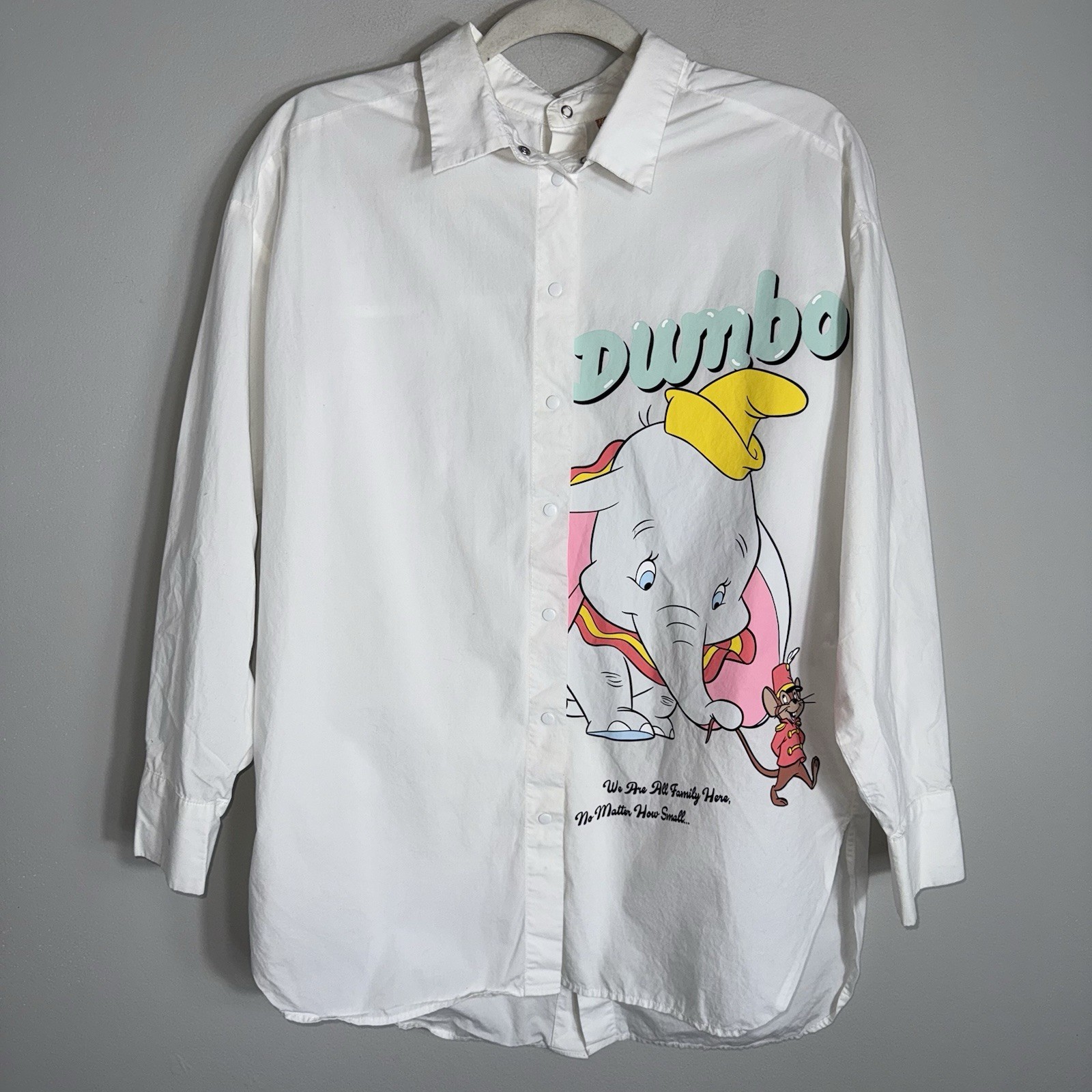 Disney Only. Cotton Dumbo Graphic Shirt Blouse-Long Sleeves-Snap Front Back-XS