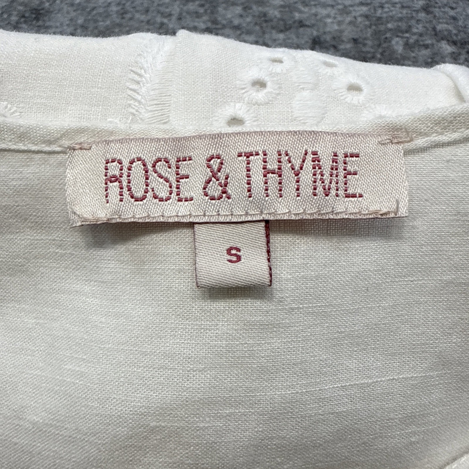 Rose and Thyme linen blend eyelet top women’s small white pleated embroidered