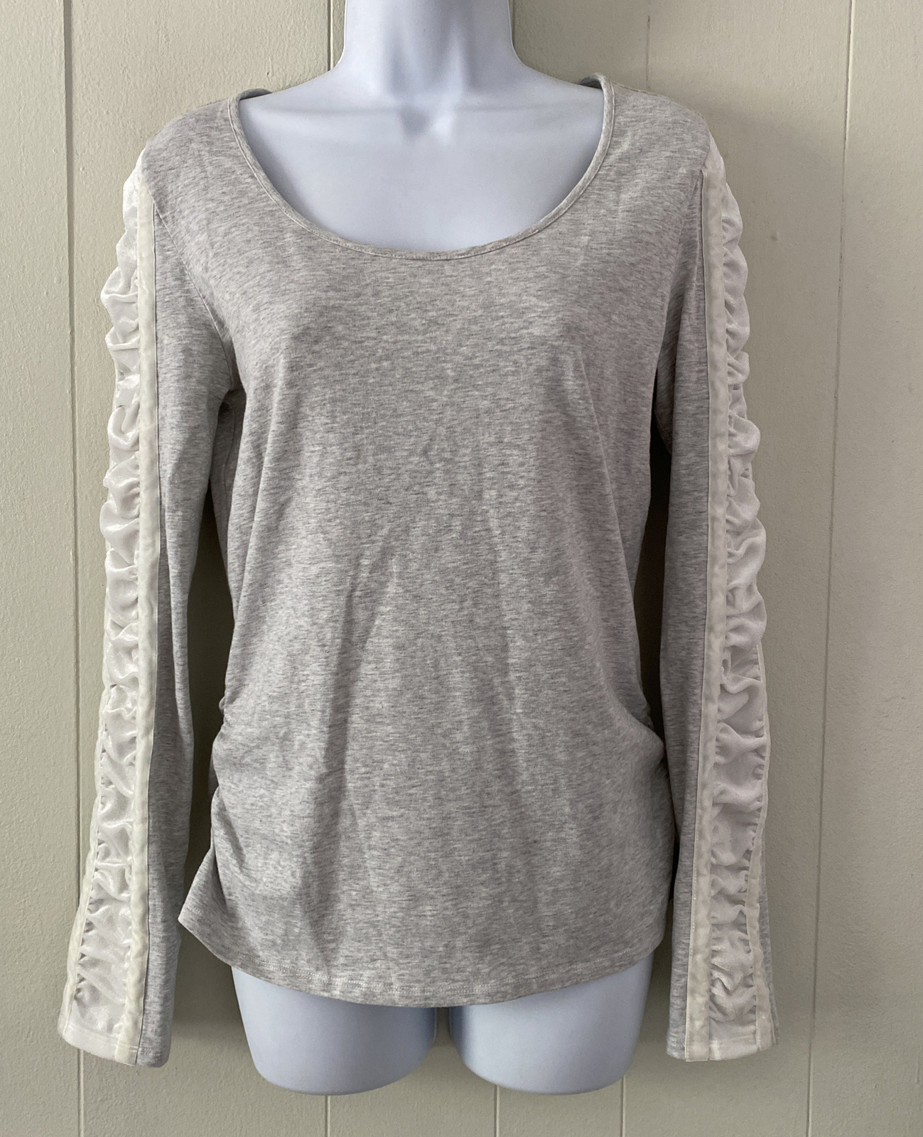 Sundance Bellina top Sz XS Gray White Velvet Ruching Long Sleeve EUC