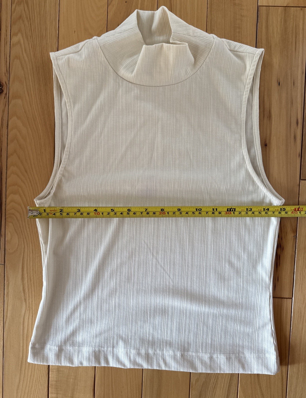 VARLEY Caley Fitted Ribbed Tank Top Mock Neck Women’s Size S Beige