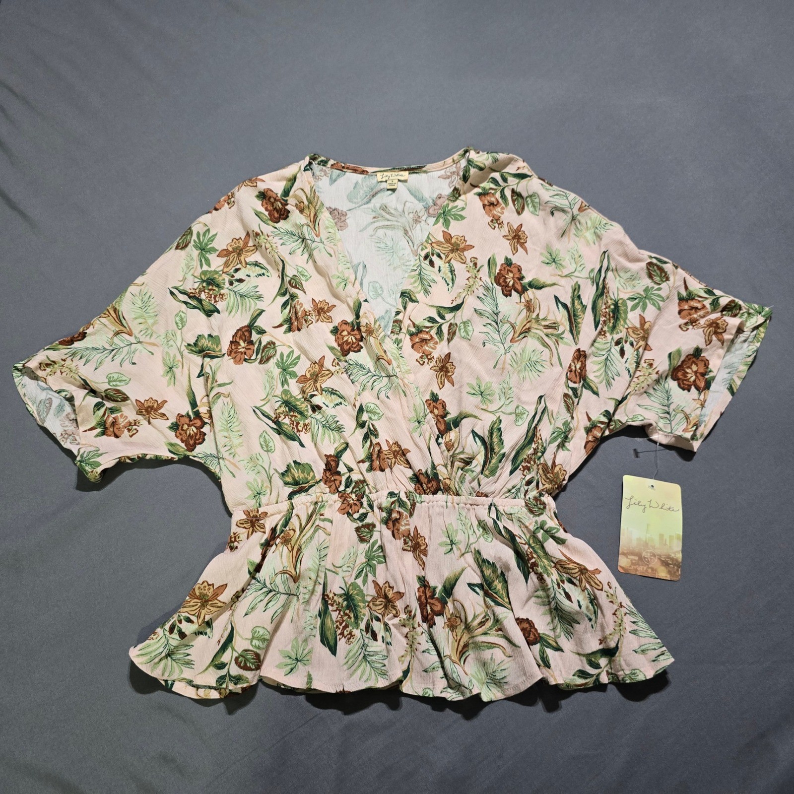 Lily White Peplum Top Womens Small Pink Floral Surplice V-Neck Short Sleeve