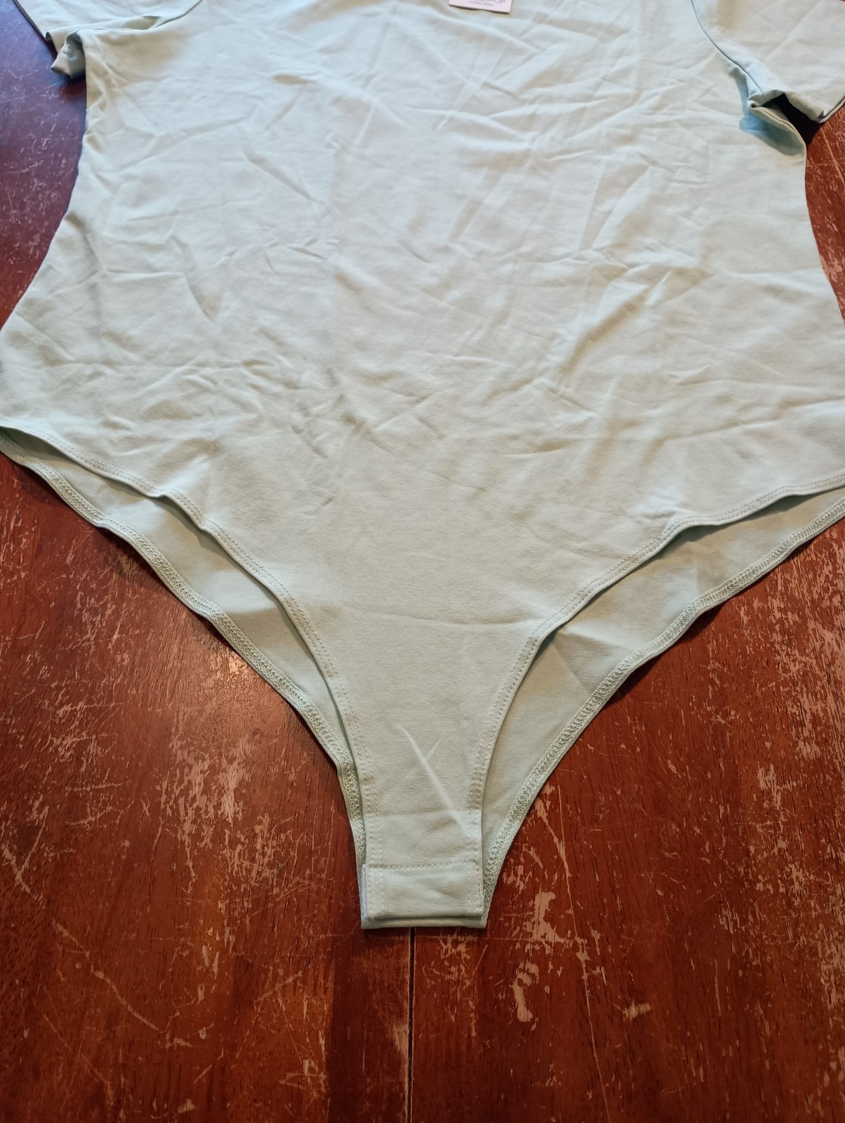 MANGOPOP Women’s Light Green Short Sleeve Bodysuit Size XXL