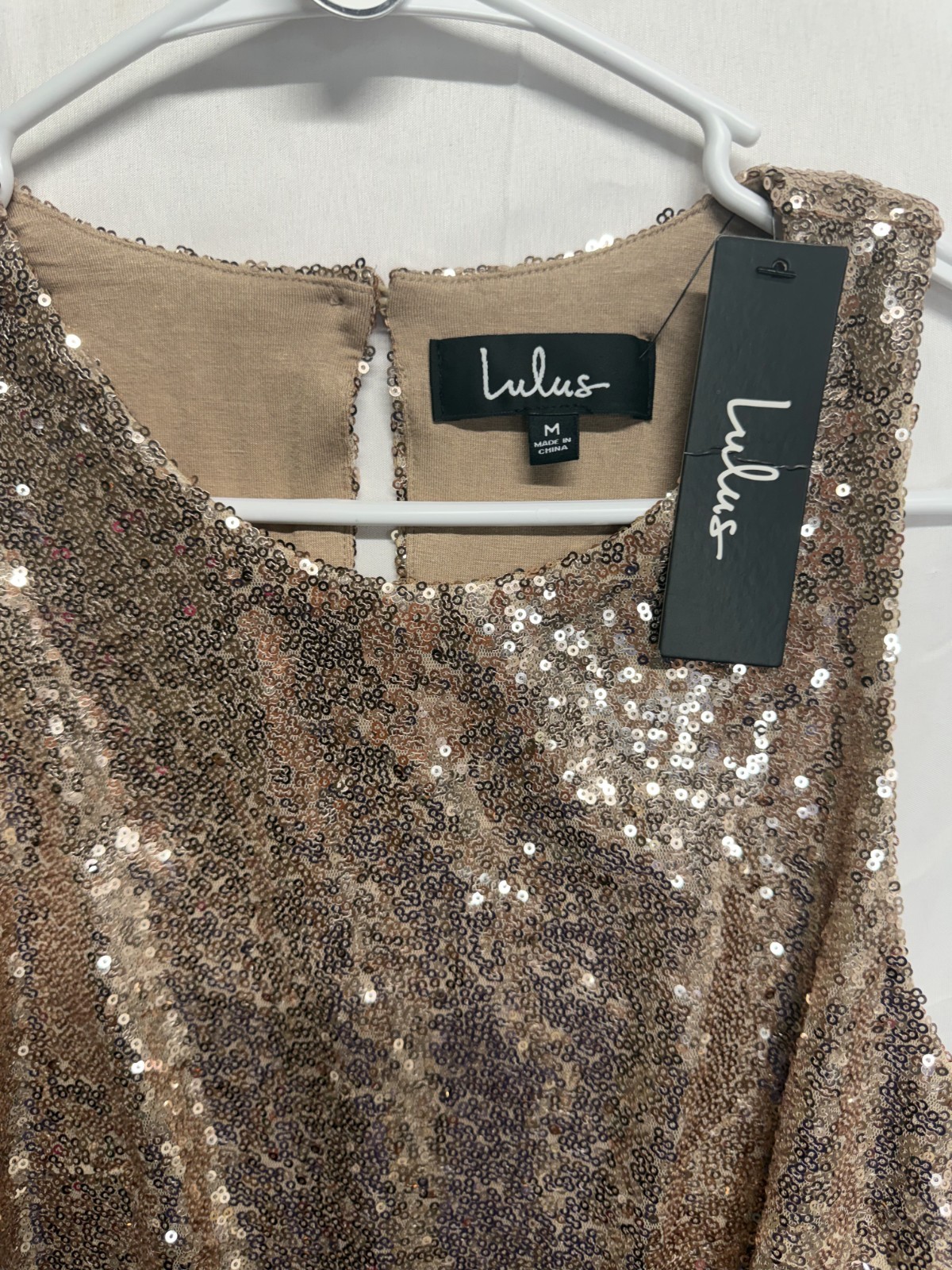 Lulus Sequin Bodysuit Women’s Medium Rose Gold Sparkle Crew Neck Sleeveless NWT