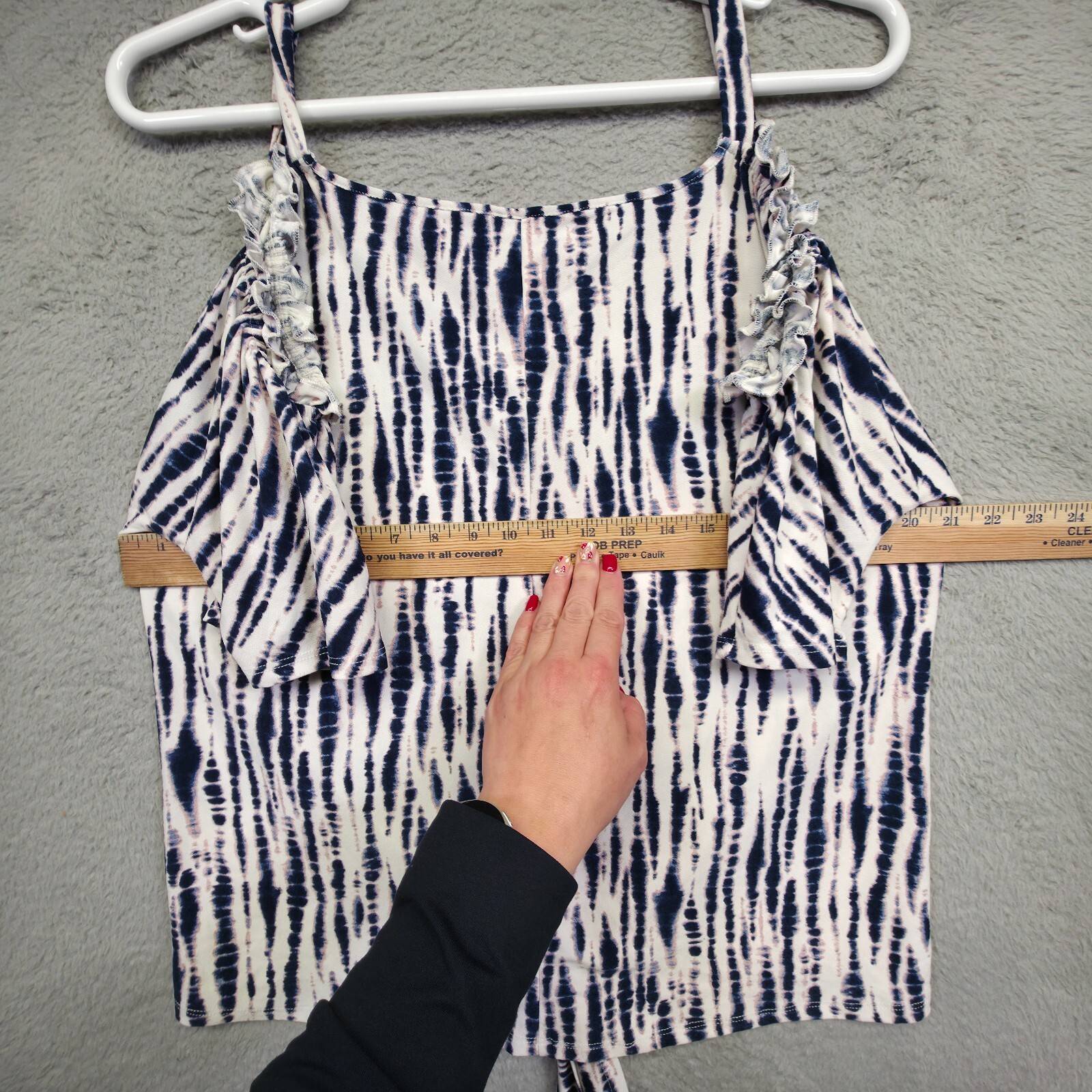 Luxology Top Womens L Blue White Cold Shoulder Ruffle Tie Hem Tie Dye Stretch
