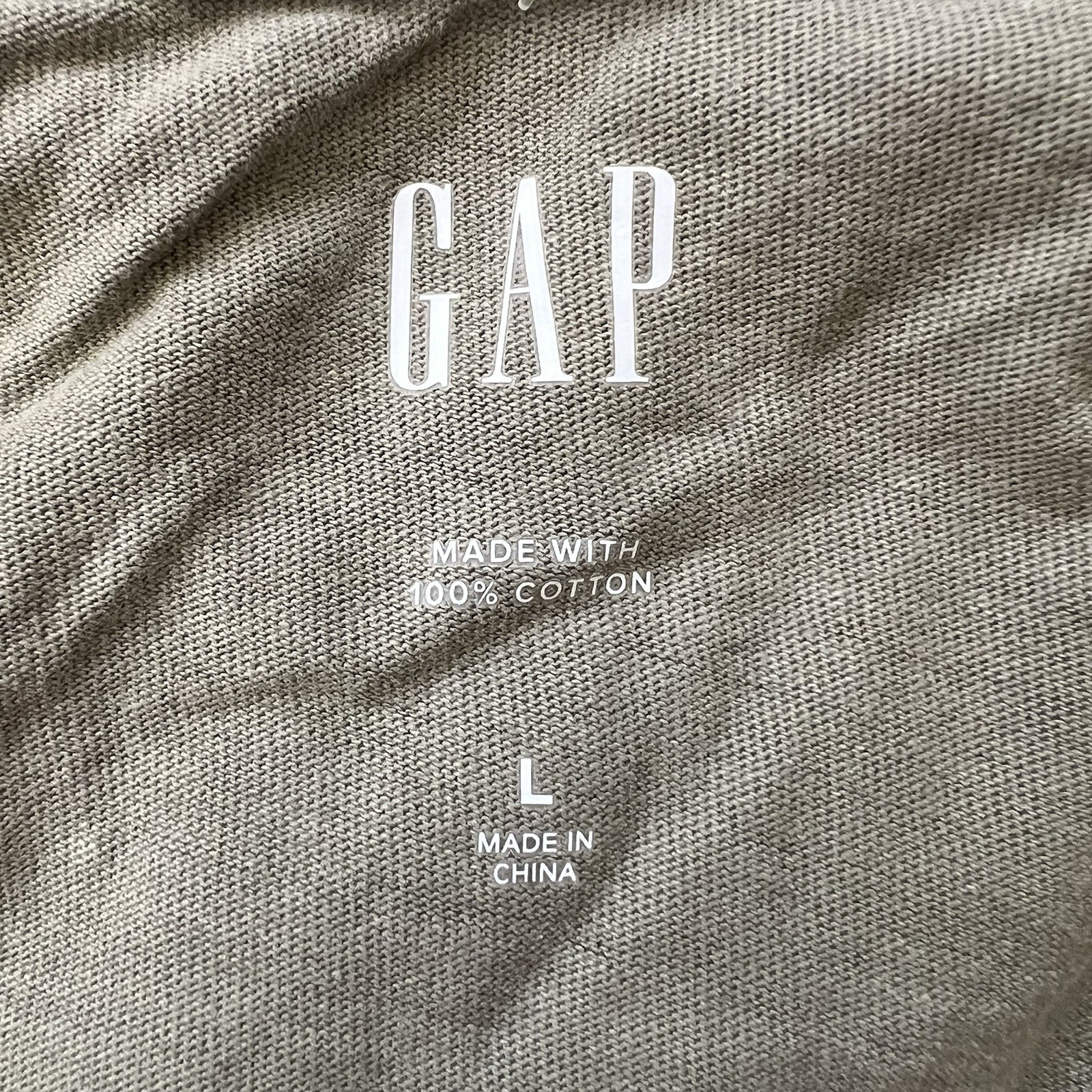 GAP Women’s Shirt LARGE Short Sleeves Relaxed Fit Washed Fashion Tee Vetiver NEW