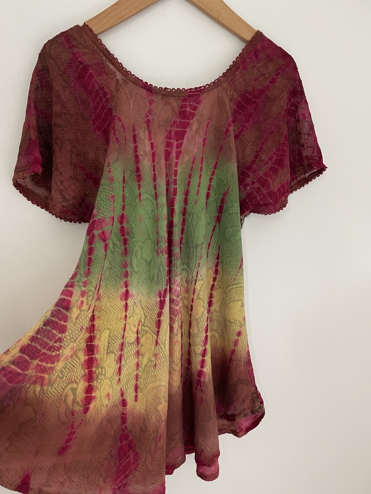 Sakkas Tie Dye Tunic Women’s Plus Size Vibrant Floral Hippie Boho Tassels