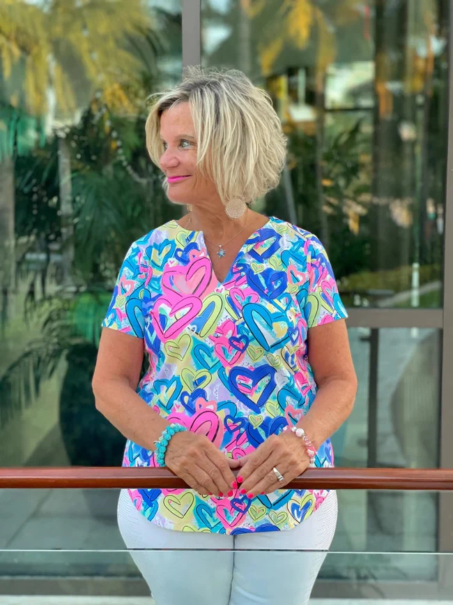 NEW Lulu-B Secret Love Hearts Short Sleeve Top UPF 50 Multicolor Size 1X