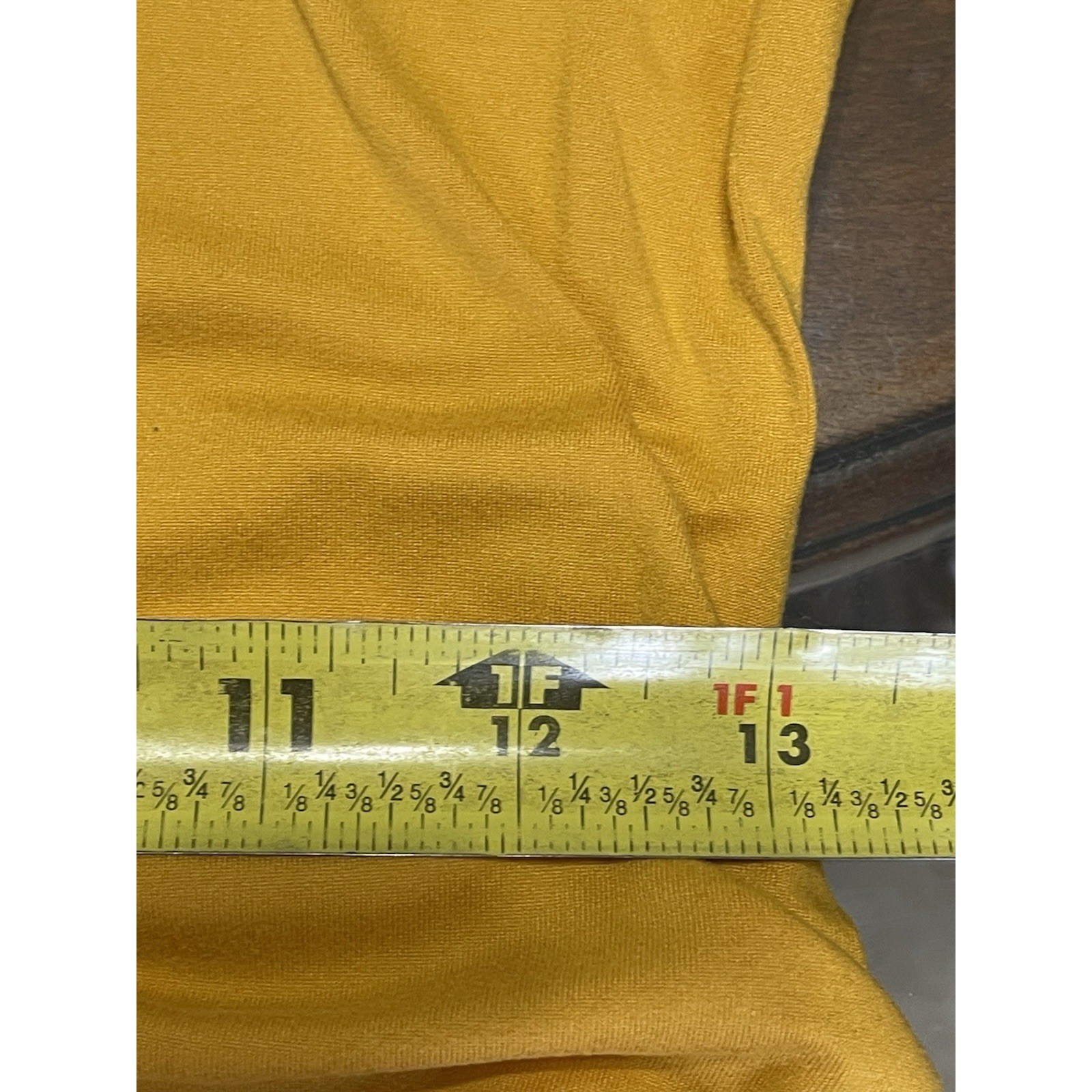 No Boundaries Womens Chevron Top Color Block Yellow Gray White Tee Shirt S