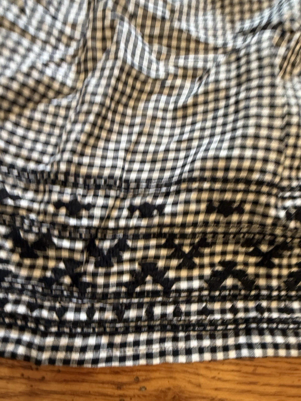 NWT Old Navy Shirt Tank Top Size XL Black Gingham Tie Shoulders Tassels Smocked